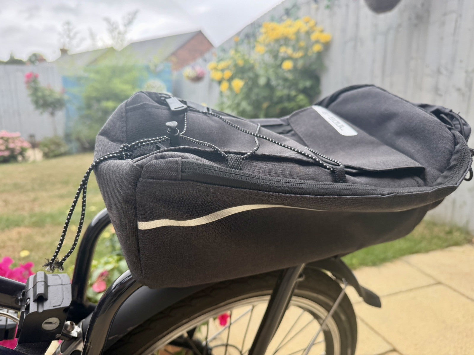 Raleigh Stow Way Compact Lightweight Folding  Bike