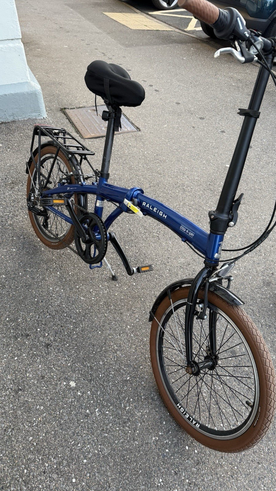 Raleigh Stowaway Folding Bike