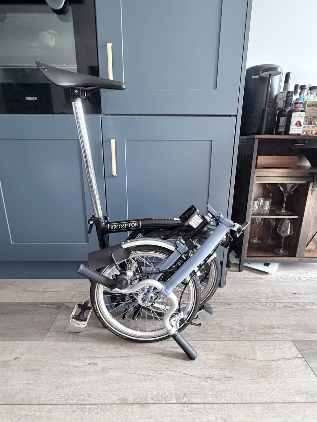 Brompton C Line Explore 3 - Speed, excellent c., Dynamo Lights, Quick Sale