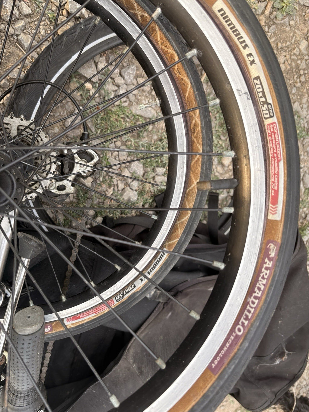 Globe Fold-up Bike Grey 20" Wheels