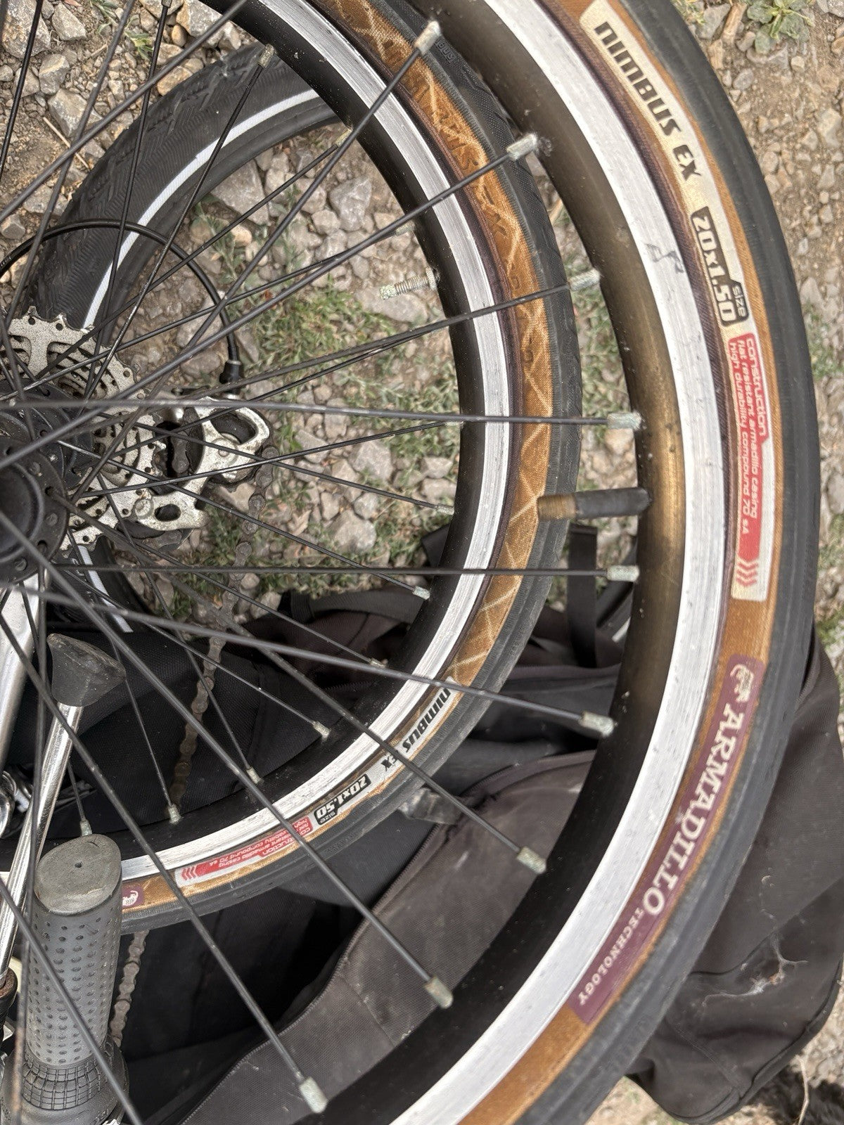 Globe Fold-up Bike Grey 20" Wheels