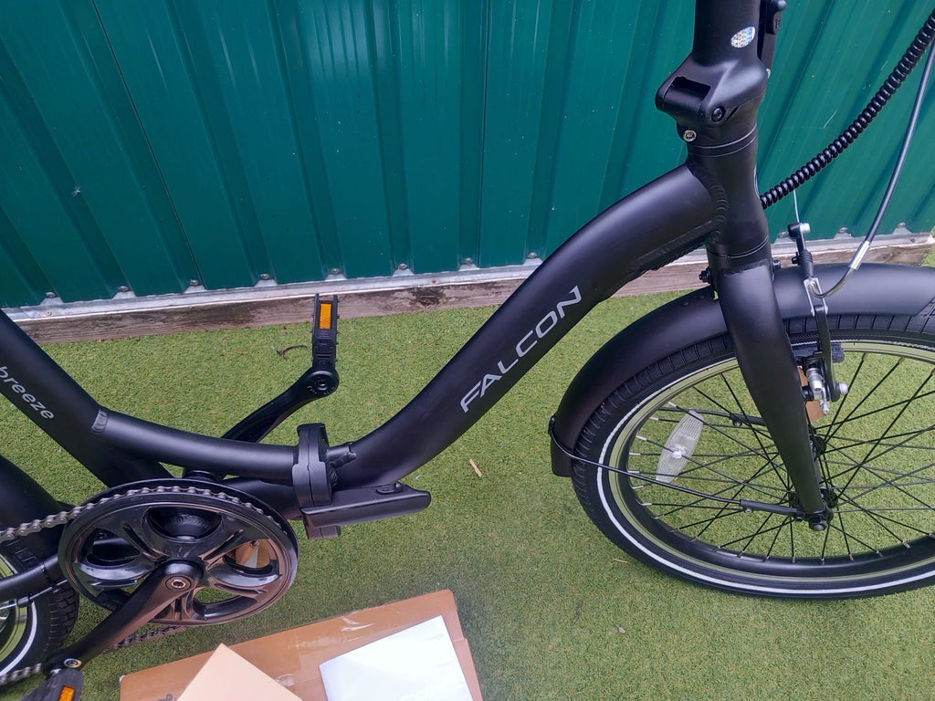 FALCON BREEZE FOLDING BIKE
