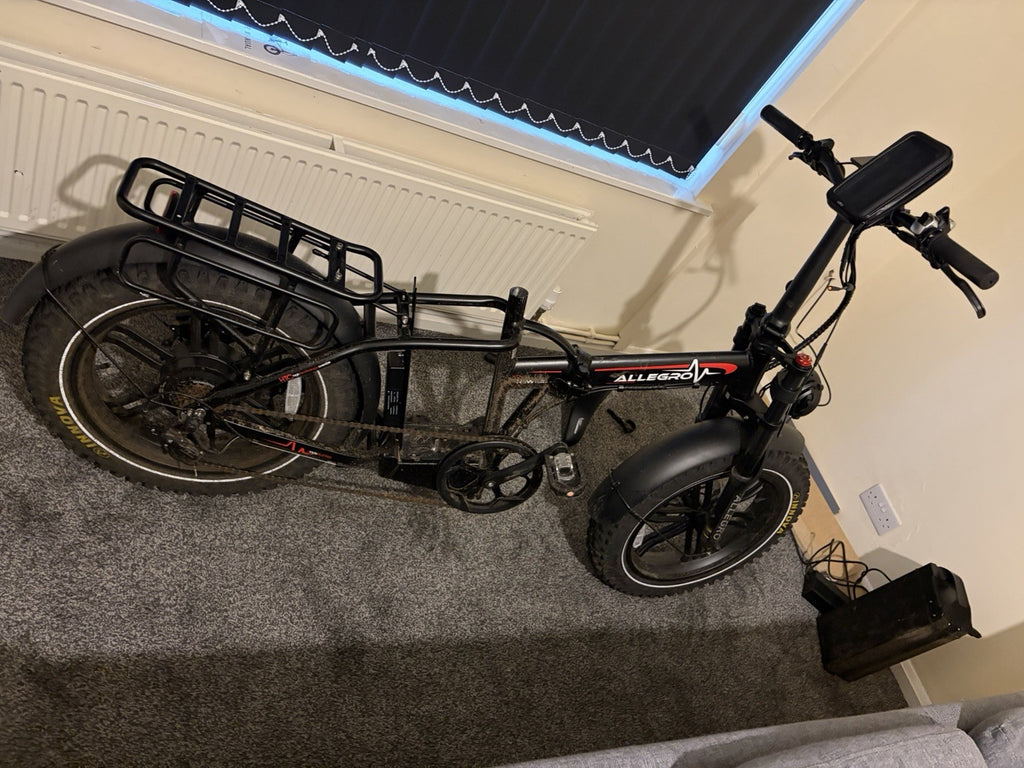 Pair of Hygge Vester Folding Electric Bikes 2025 Model. Delivery Possible.