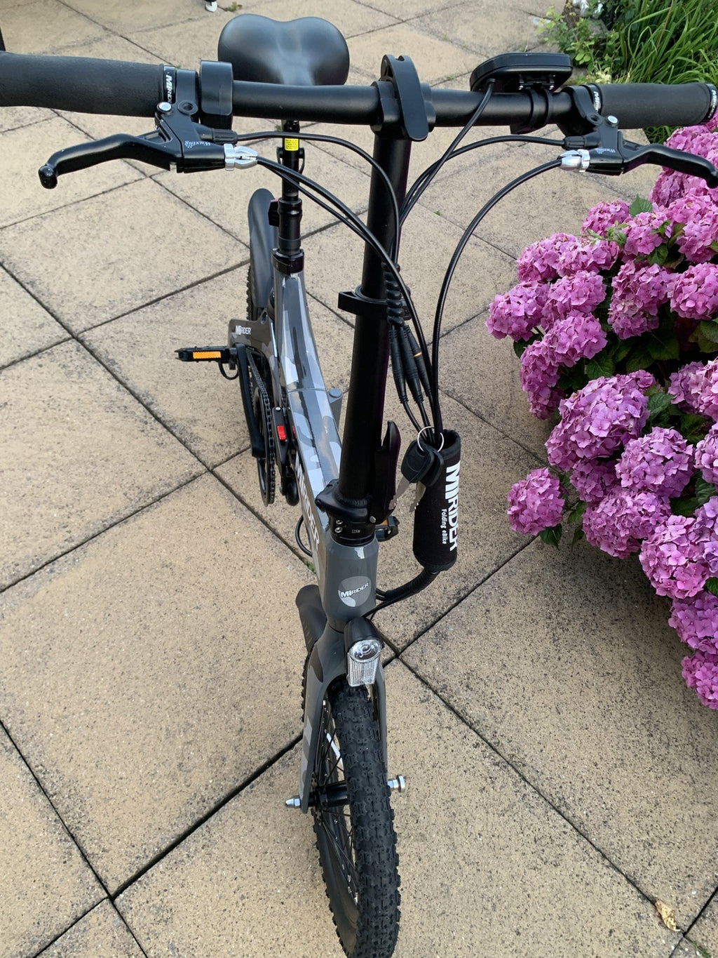 MiRider One Folding Cycle camo , 16-inch Wheels Used.