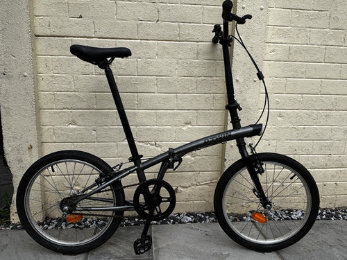 B'TWIN Hoptown 300 20in Folding Bike M Frame Grey/Black Reflectors