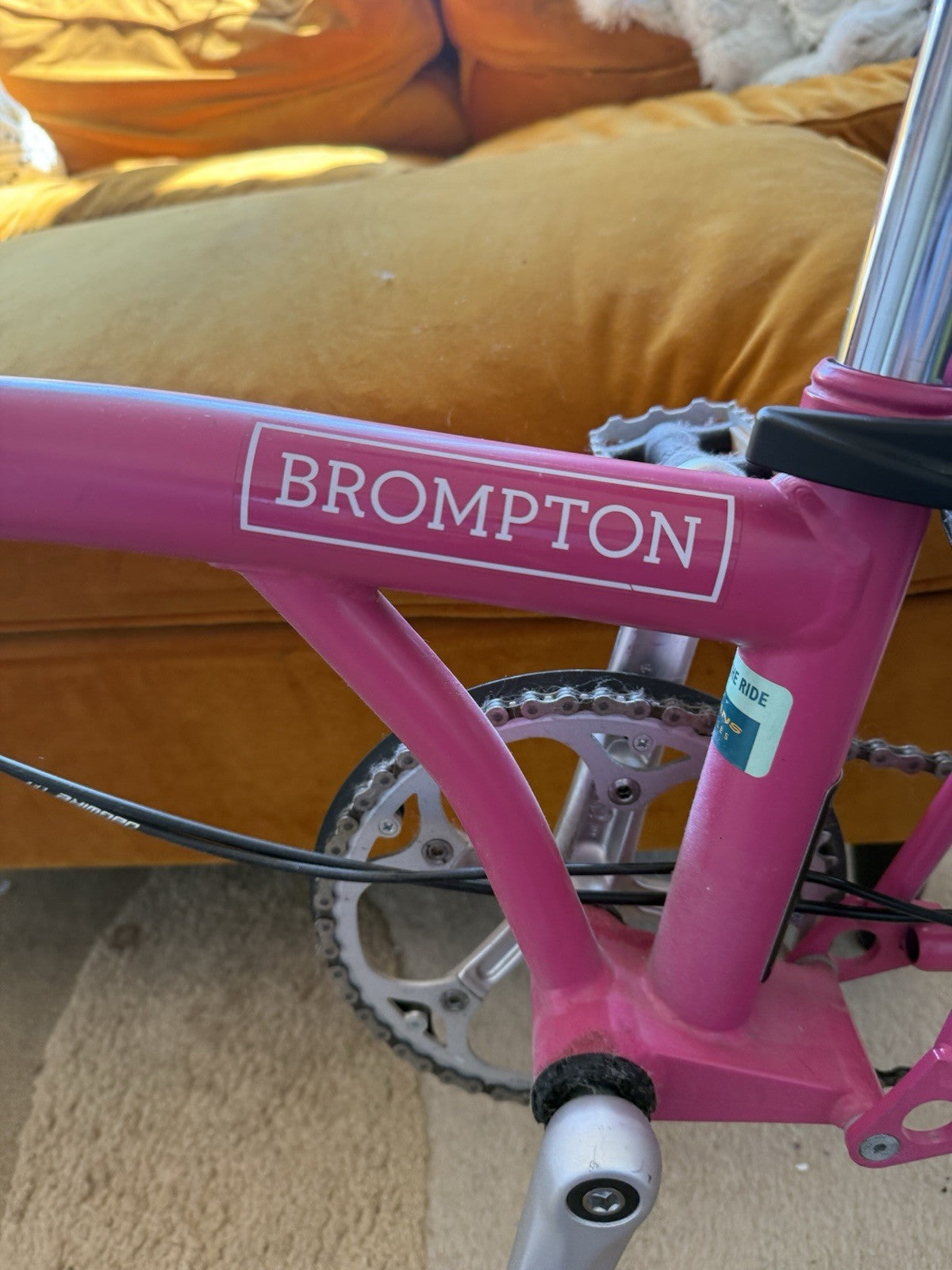 Brompton M3L Folding Bike Hot Pink – Barely Used +Pannier Carrier Block + Extras
