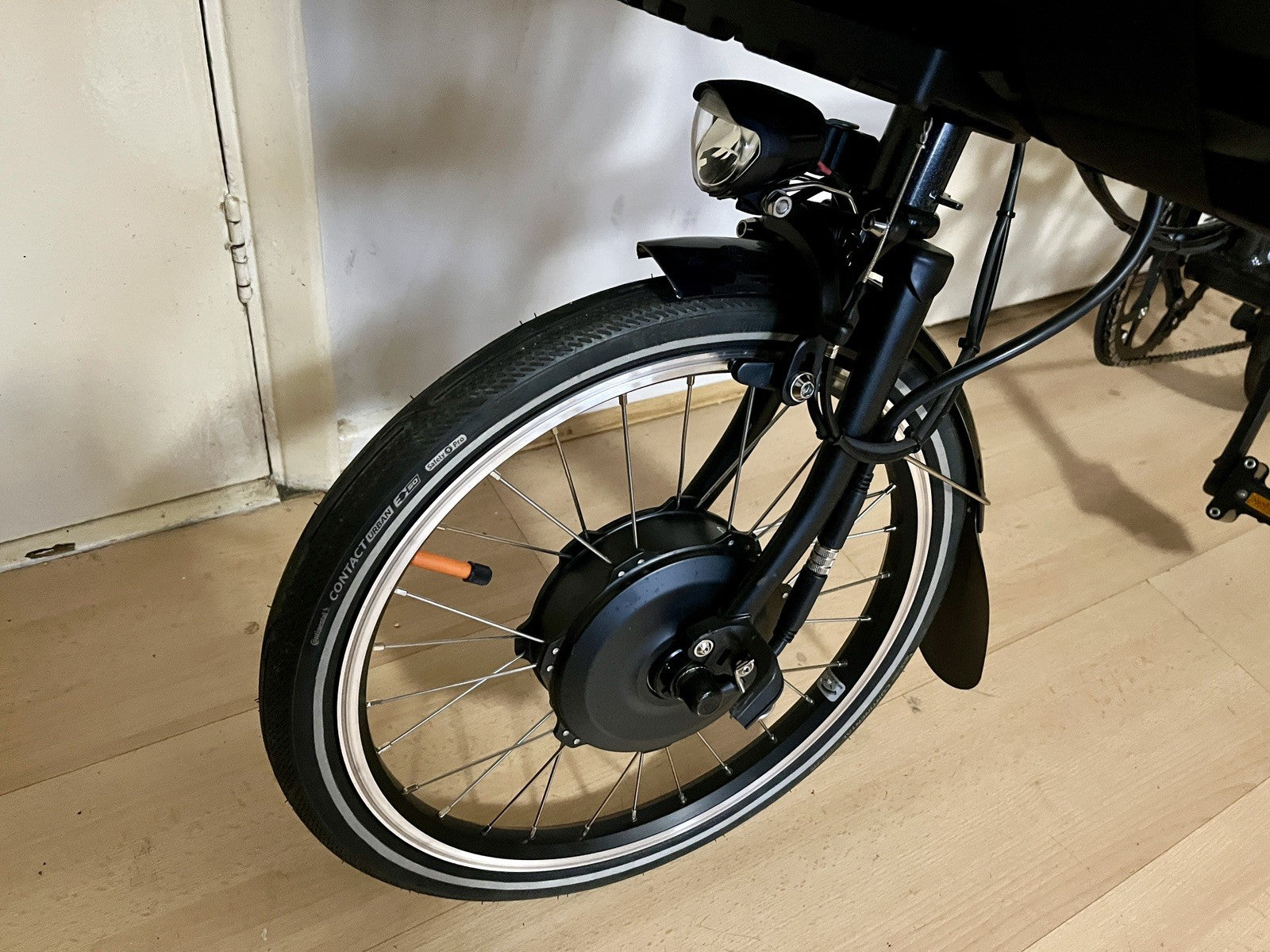 Brompton Bike P Line elctrc Urban 4 speed,  Midnight Black