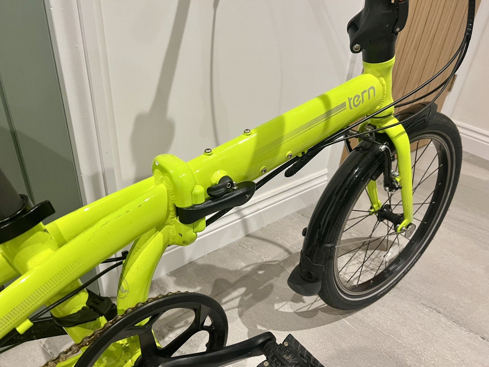 Tern Link C8 Folding Bike 2025 - RRP £850
