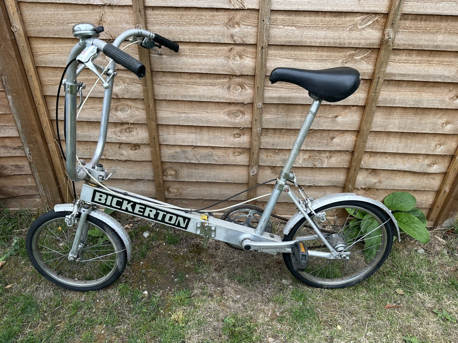 Vintage Bickerton Folding 3 Speed bike, ideal for shows and festivals