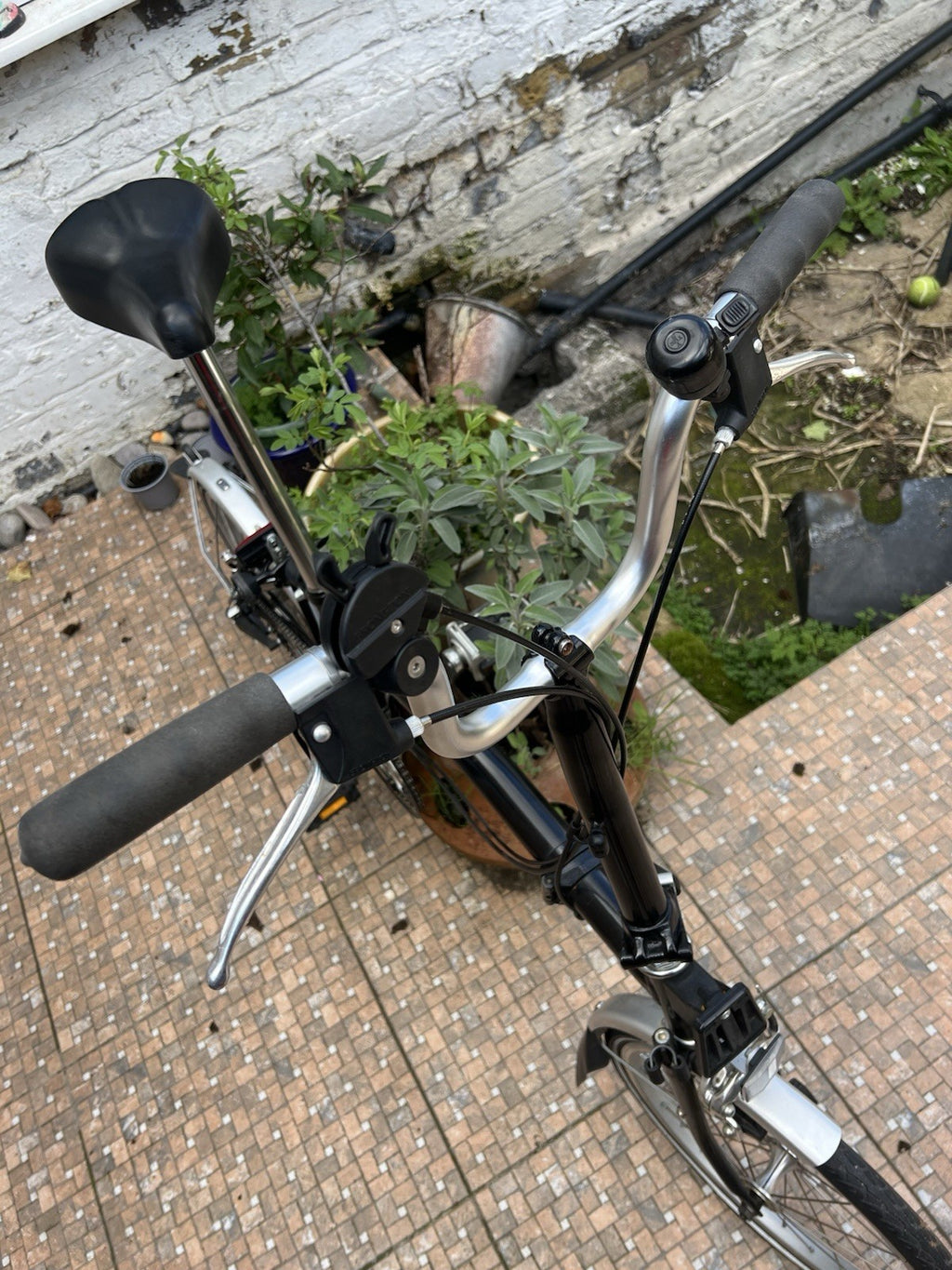 Brompton Folding Bike 3-Speed, Black