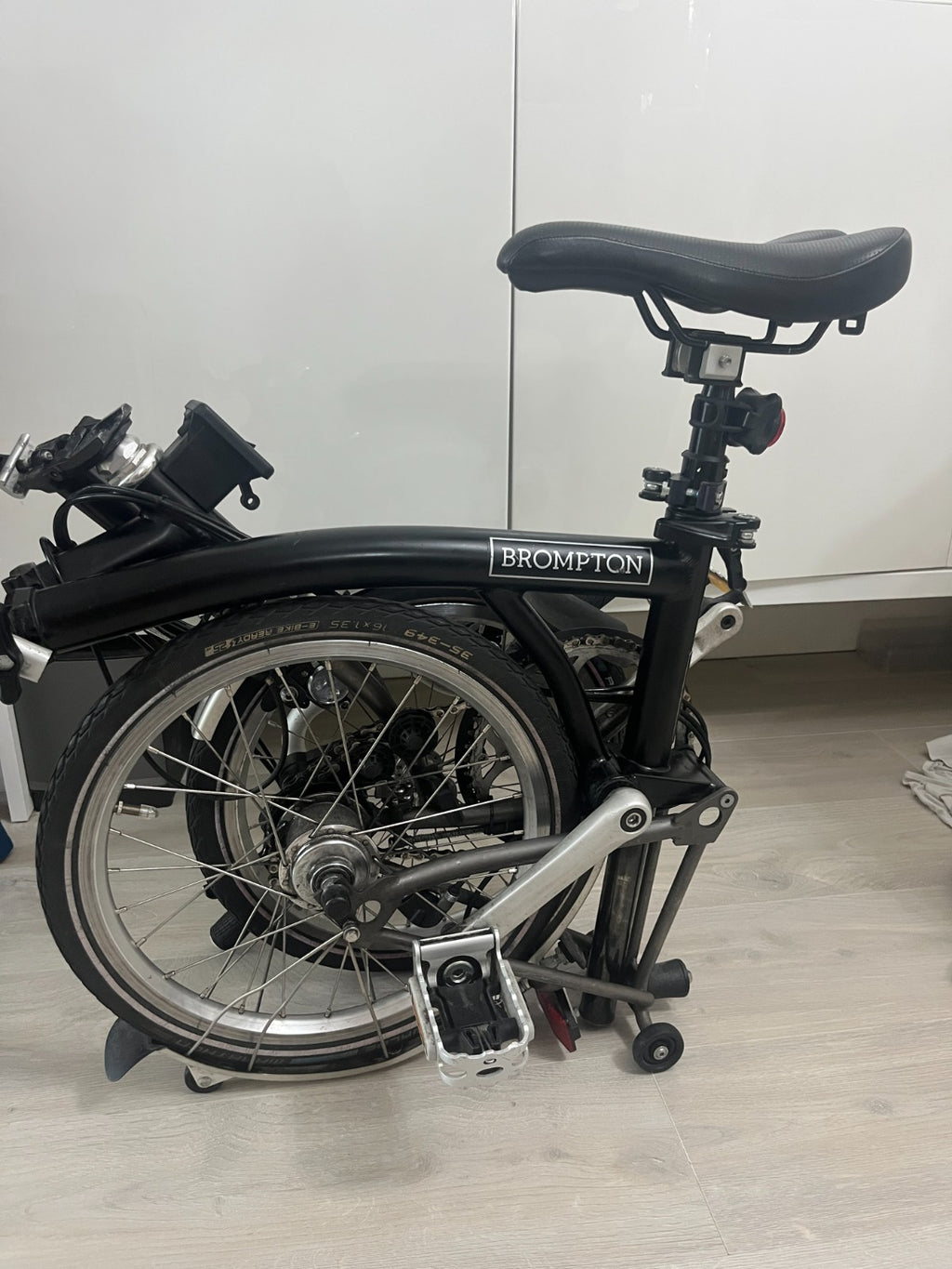 BROMPTONS C LINE SUPERLIGHT MID HANDLEBAR FOLDING BIKE 2019