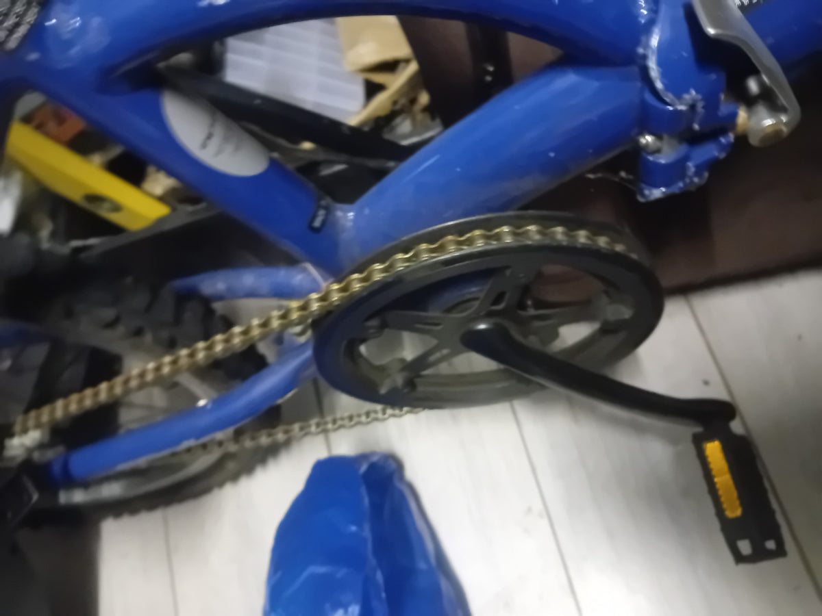 Apollo Tuck Blue Foldable Bike Gold Chain With Padlock Second Hand