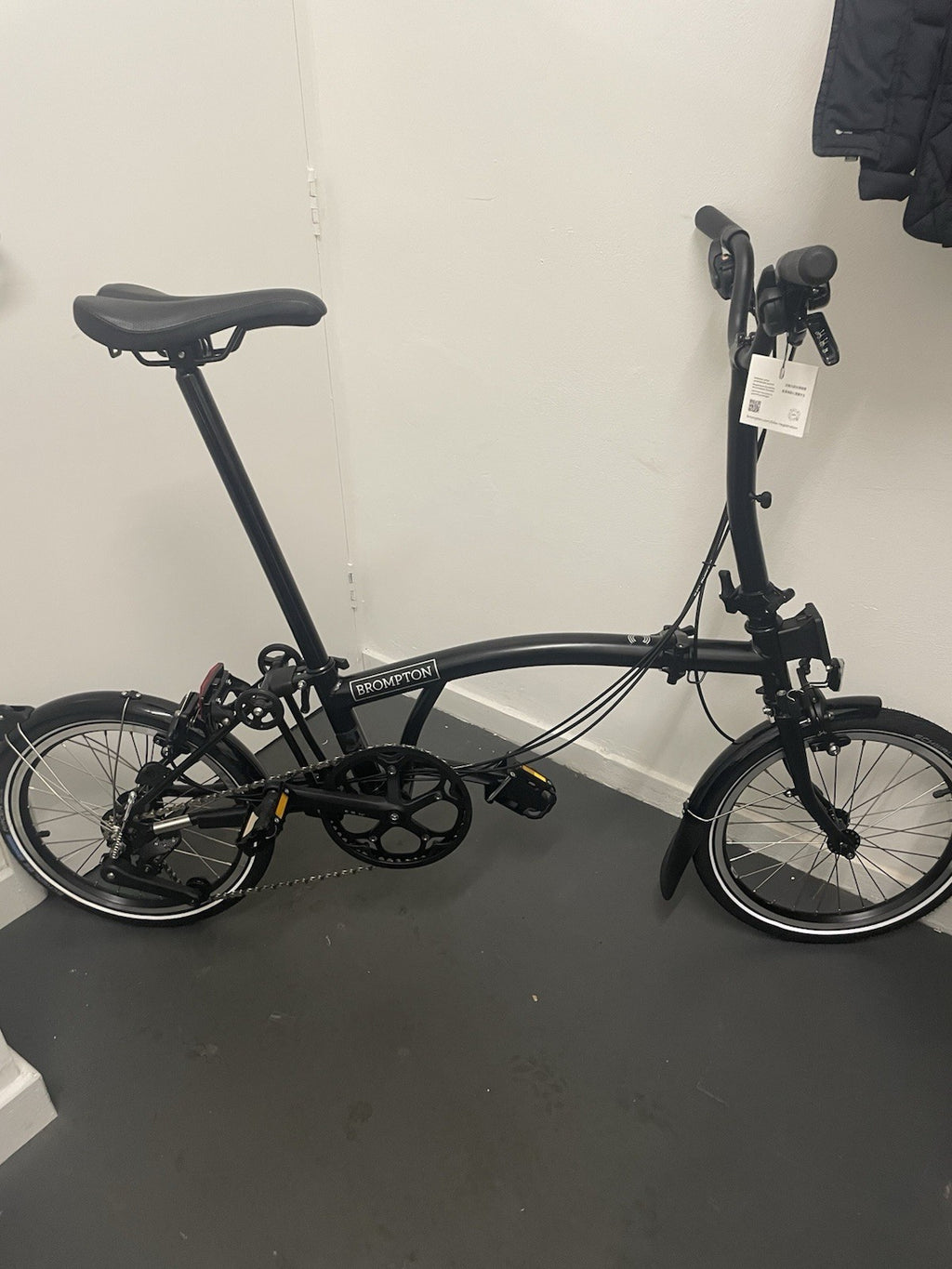 Brompton Folding bike C Line 12 Speed Matt Black mid RRP £1599