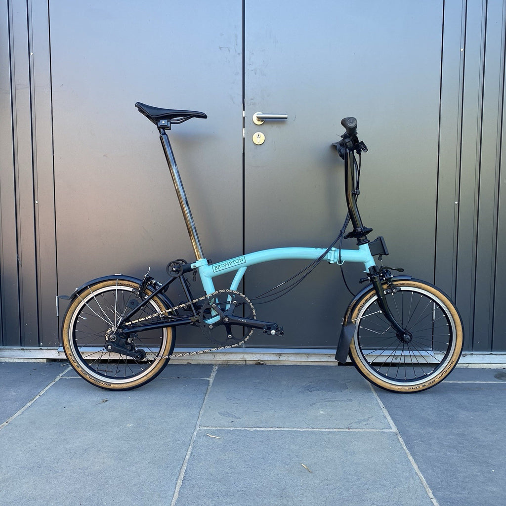 Brompton C-line 6 Speed Black Edition In Turkish Green