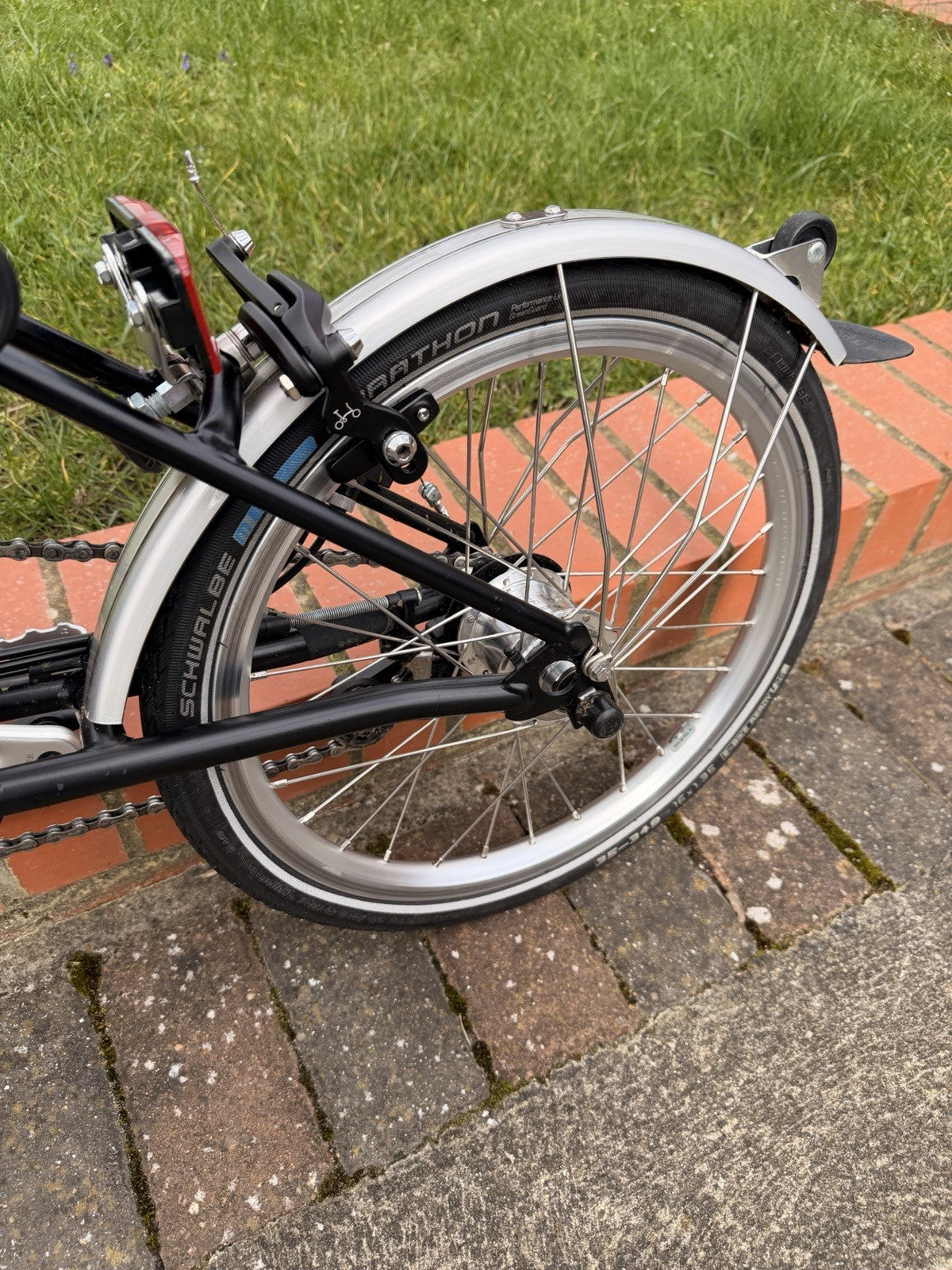 Brompton C Line Folding Bike 6-Speed matte black Good Condition