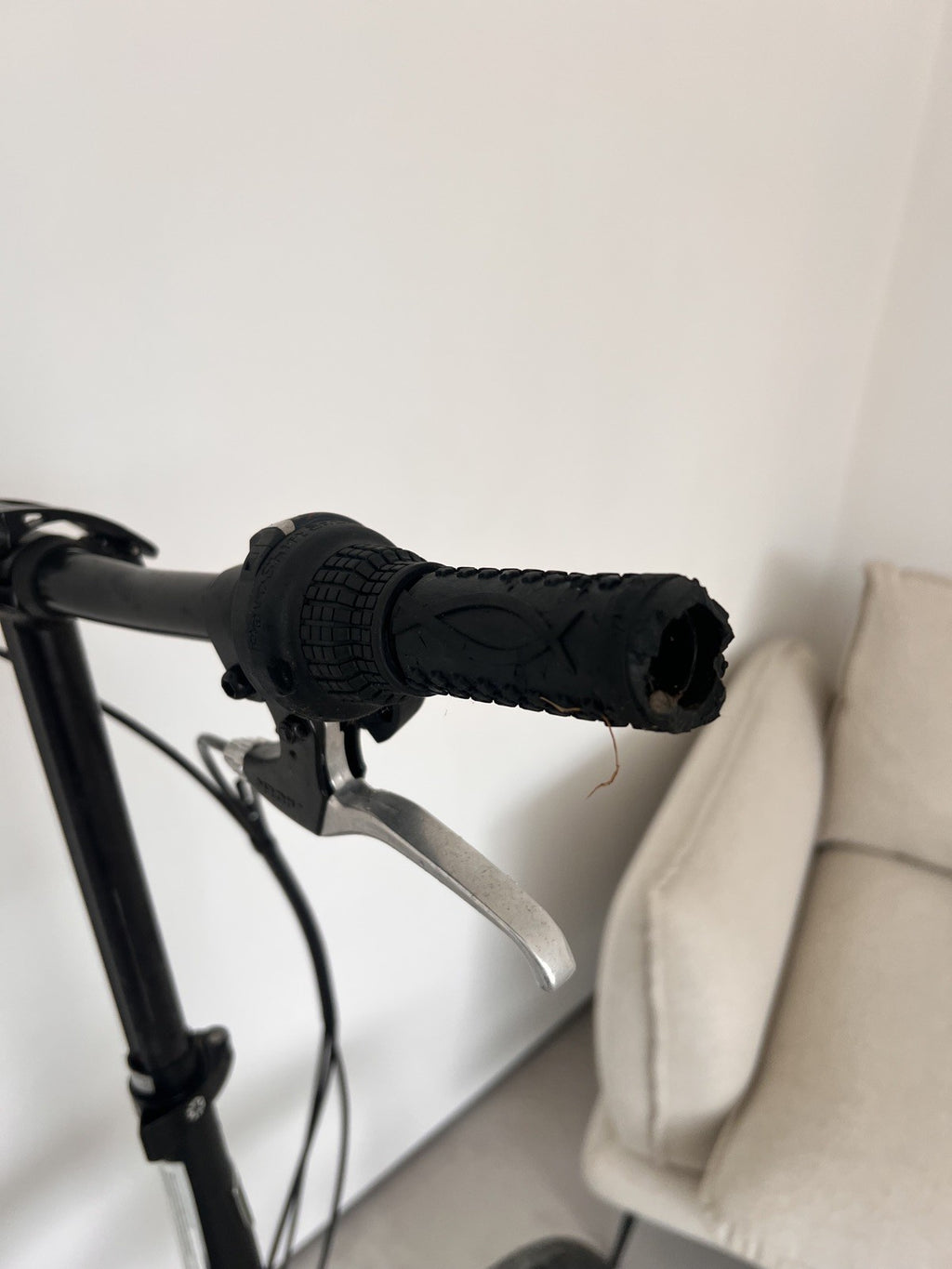 Dahon Vybe D7 Folding Bike (£599 New)