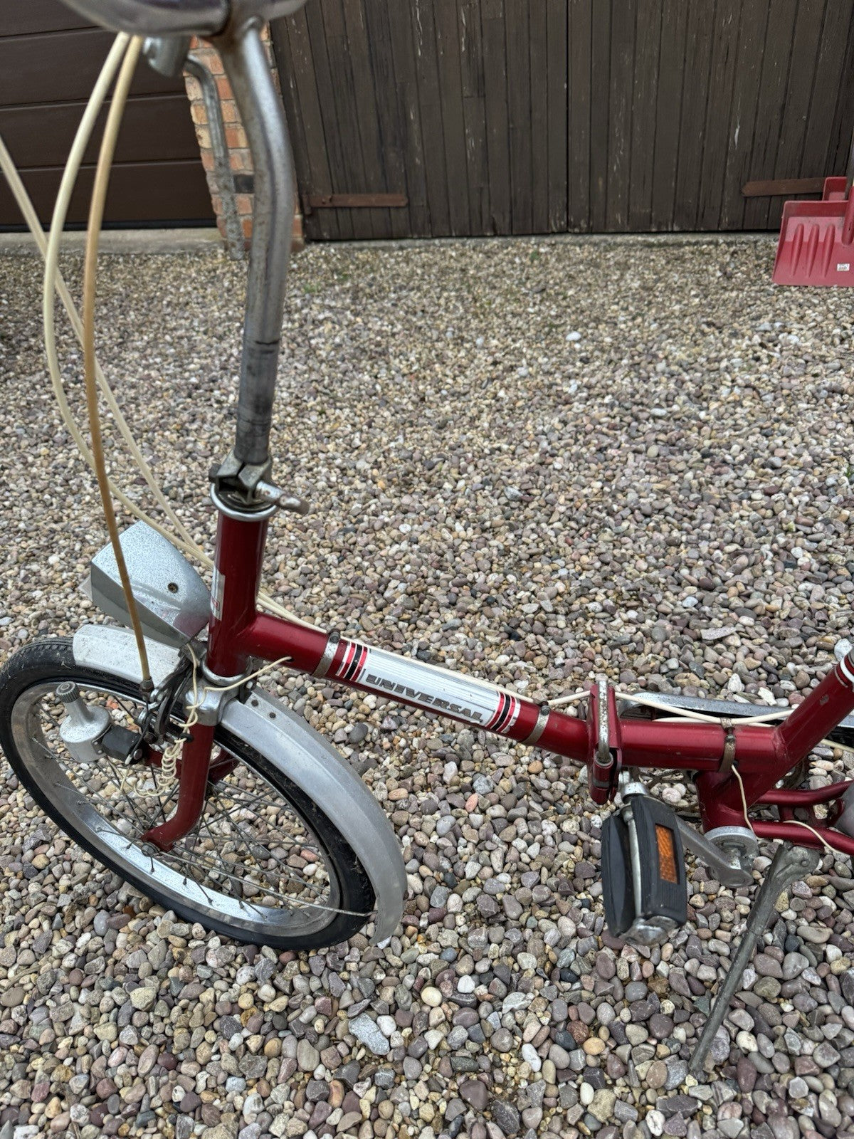 Universal Folding Ladies Cycle Red Bike