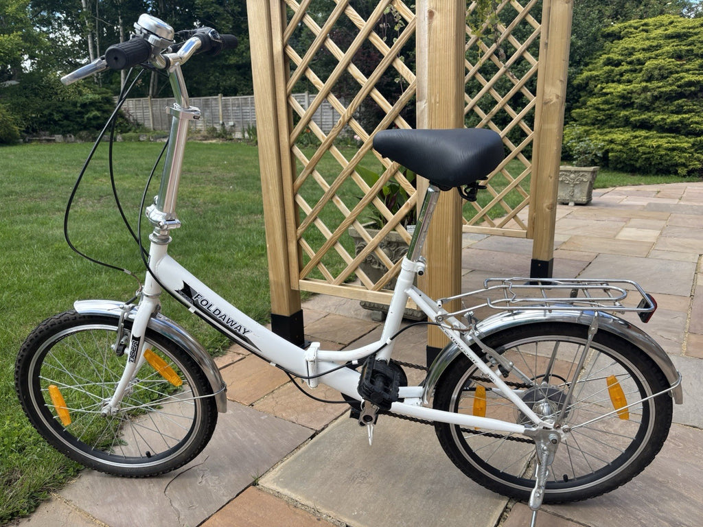 Tiger Foldaway White Unisex Folding Bike. Great Condition.