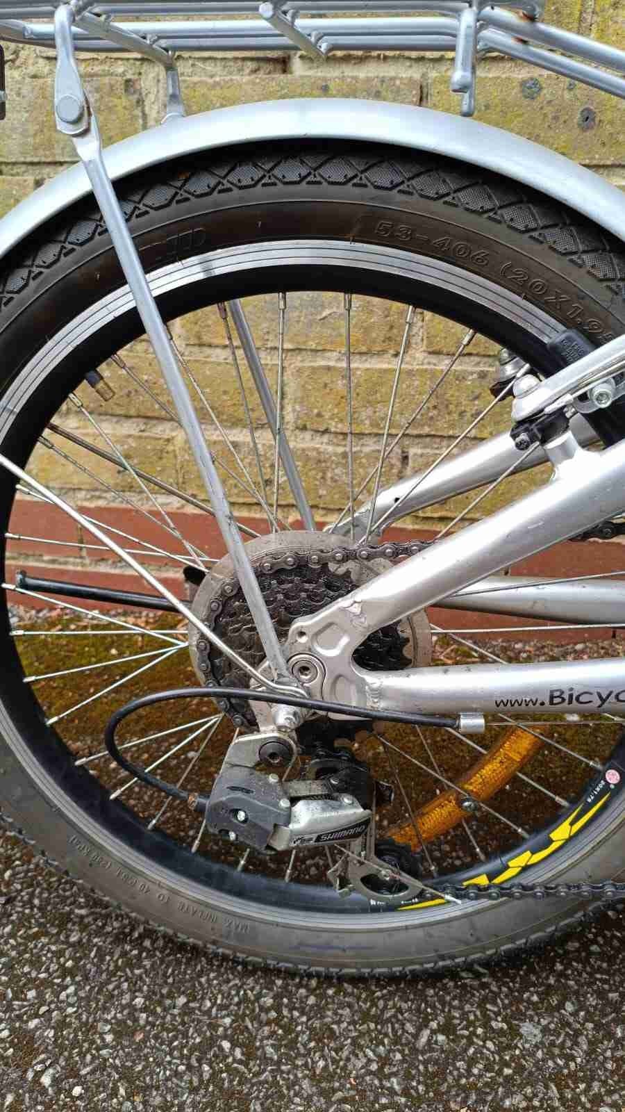 Aluminium Milan Explorer Bicycles4U folding bike in good condition