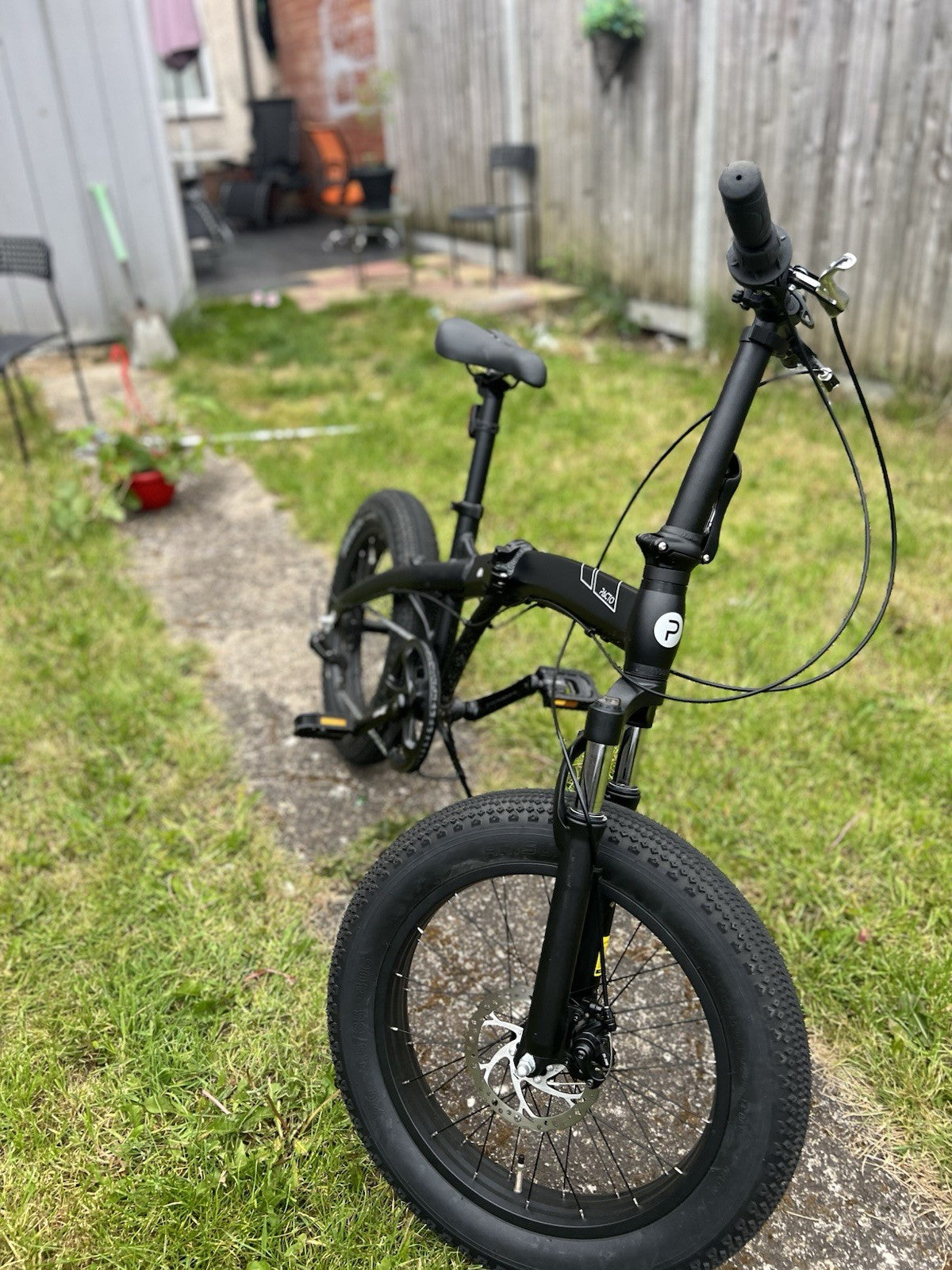 Pacto One Folding Bike 20in Black Front Suspension Mechanical Disc 1 Speed