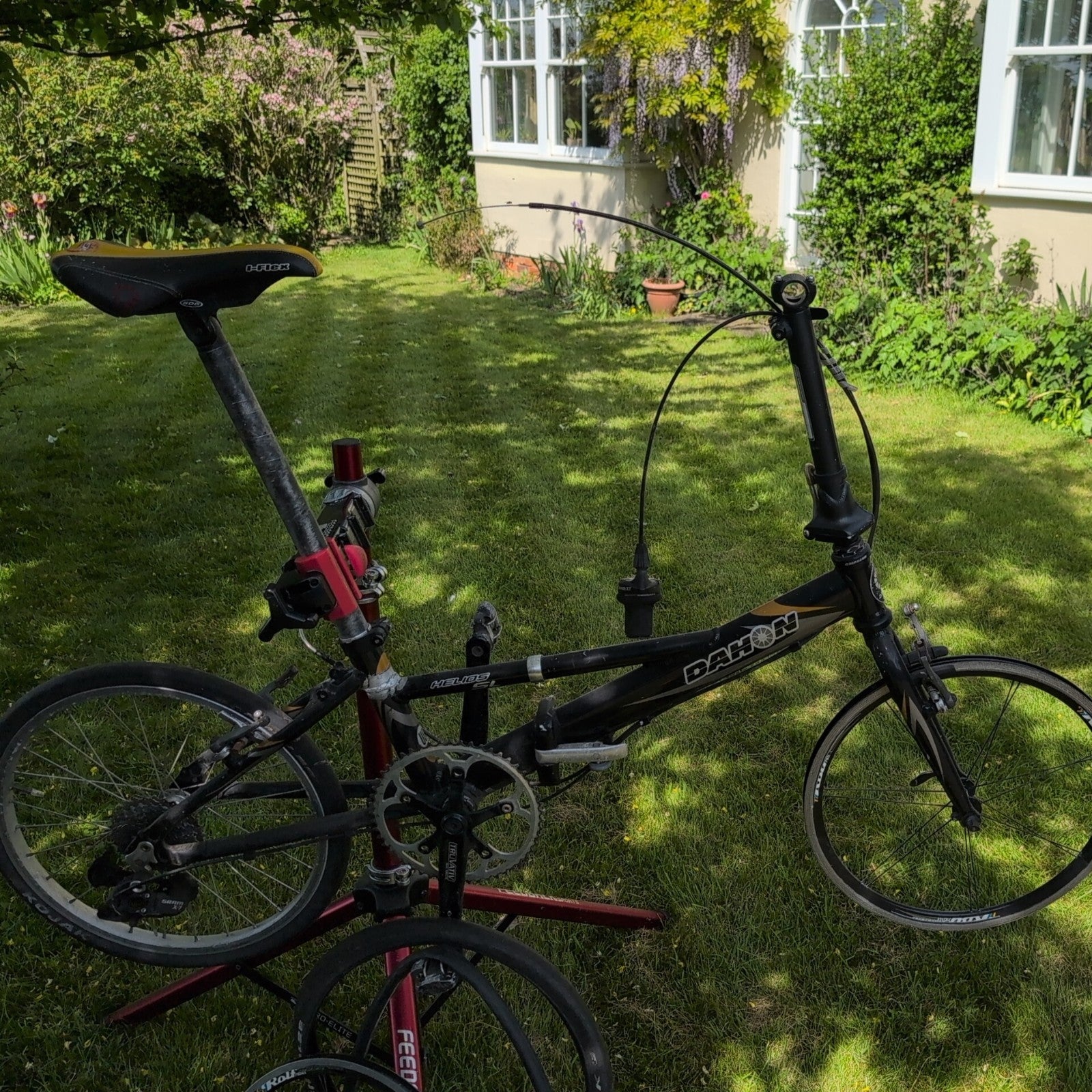 Dahon Helios SL Folding Bike -  Project/Spares or Repair Rolf Prima Wheels