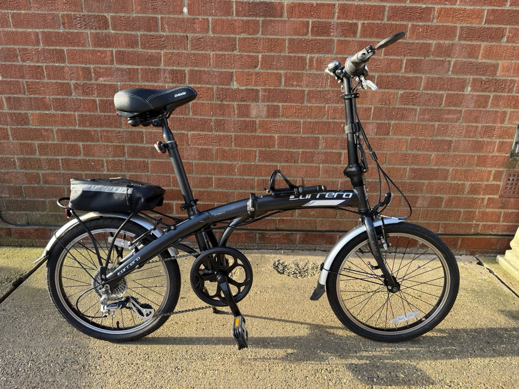Carrera Intercity Unisex 8 Speed 20'' Wheels Folding Bike. Only Used Once