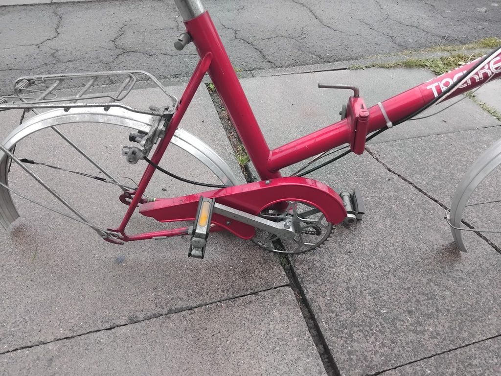 Two Vintage Bikes Raleigh Nova & Marlboro Trekker Folding Bike
