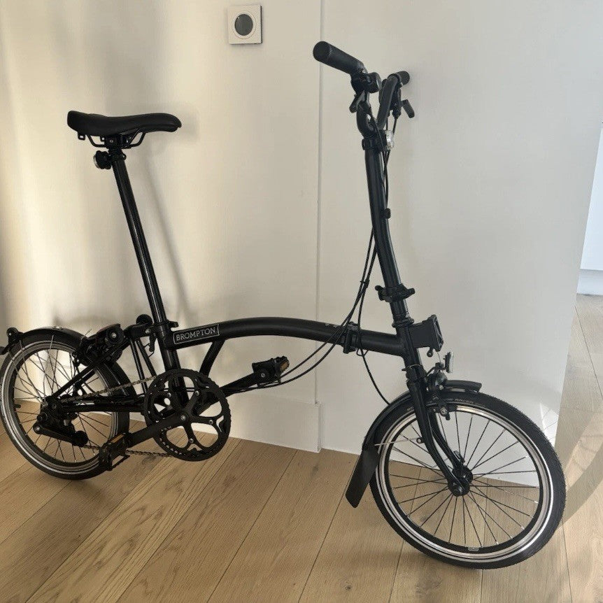 Brompton C Line 2- Speed Black Folding High Handlebar Bike 2023 Great Conditon