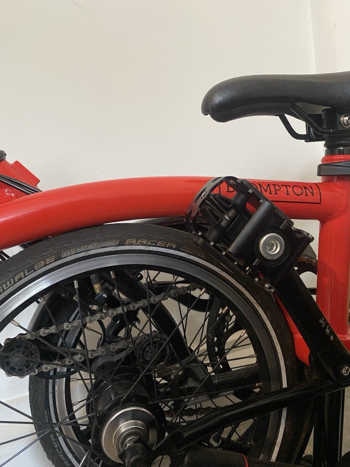 Brompton M6L Black Edition 2020 Folding Bike 6 Speed Red/Black