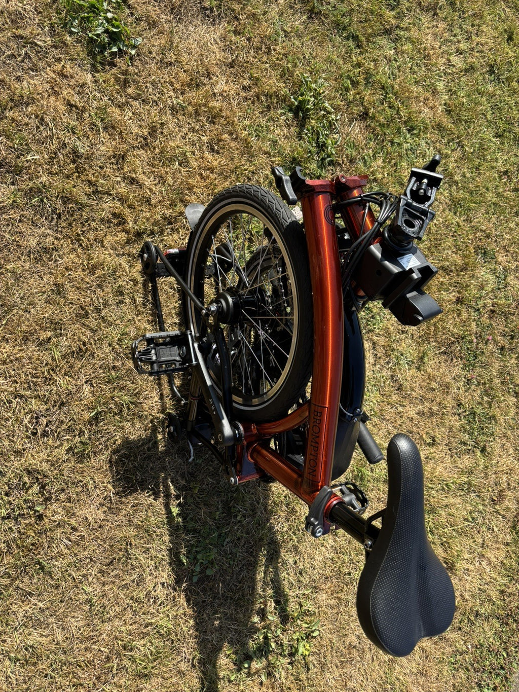Brompton Electric C Line Explore Mid + Rack - 12 Spd - flame lacquer