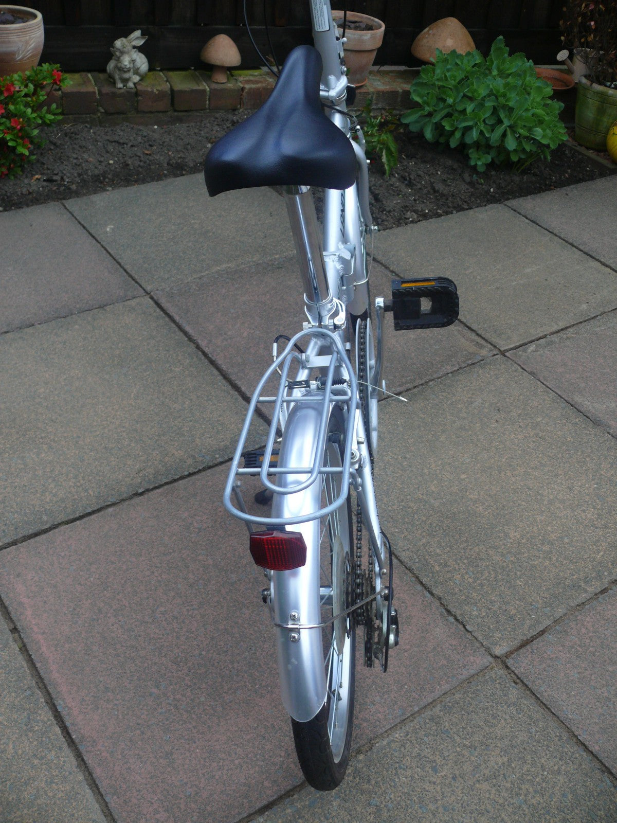 Land Rover City Lite Folding Bike 6 Speed , Aluminium Frame & Carry Bag Rake
