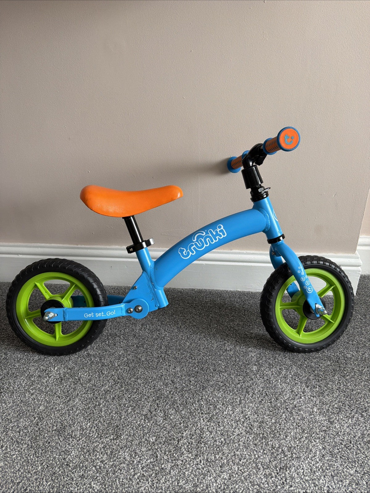 Trunki Folding Balance Bike 12" Hard Wheels - Blue