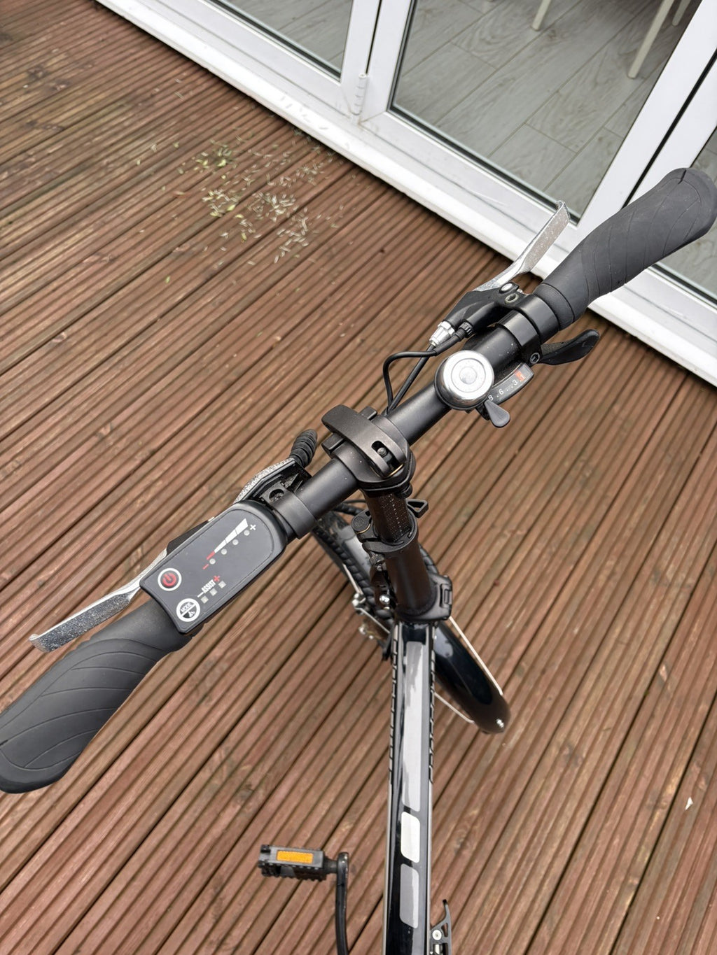 Carrera Crosscity 20in Folding Bike