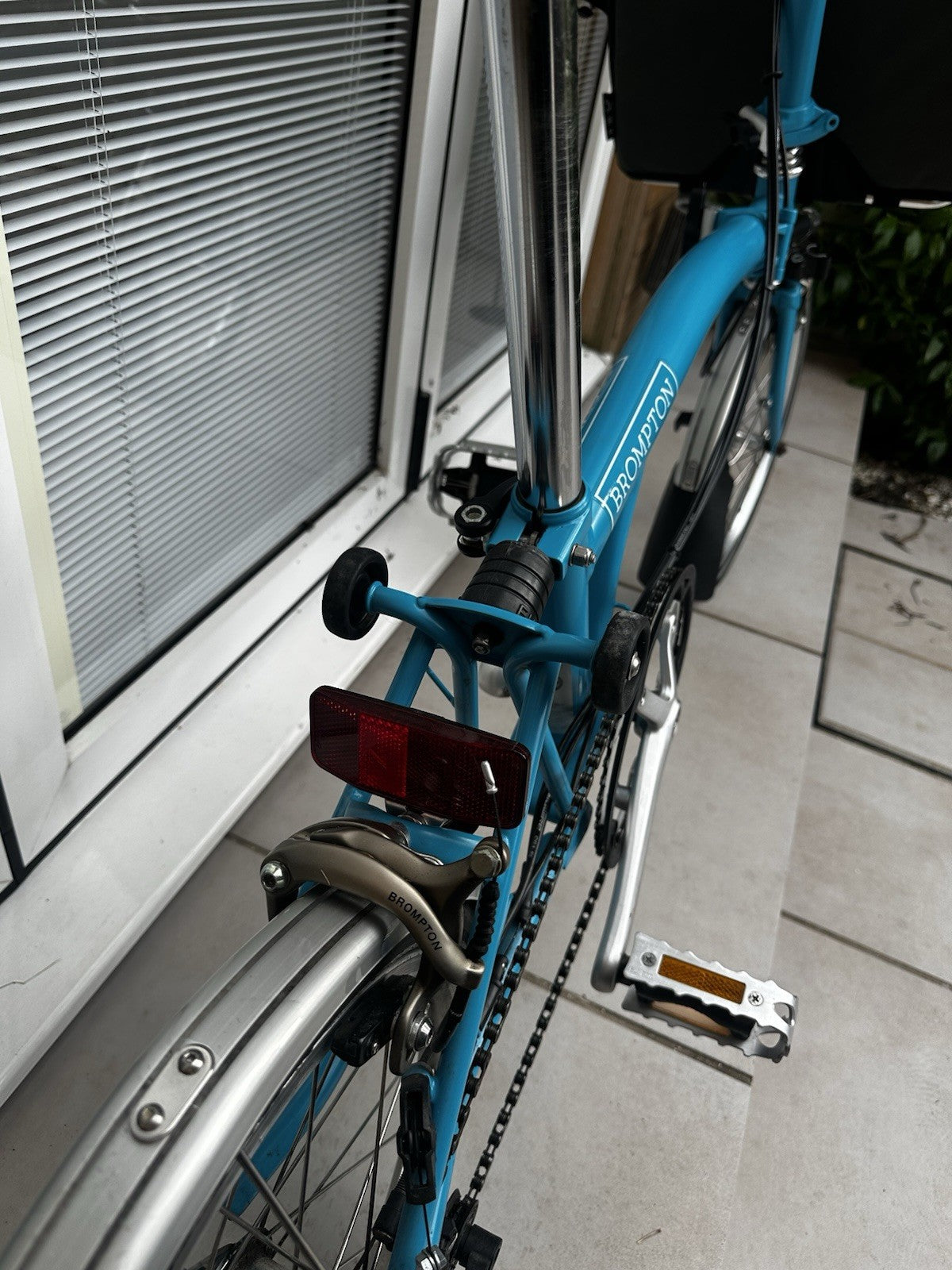 2018 Brompton M6L Folding Bike – Lagoon Blue – Six Speed – Mudguards & Bag