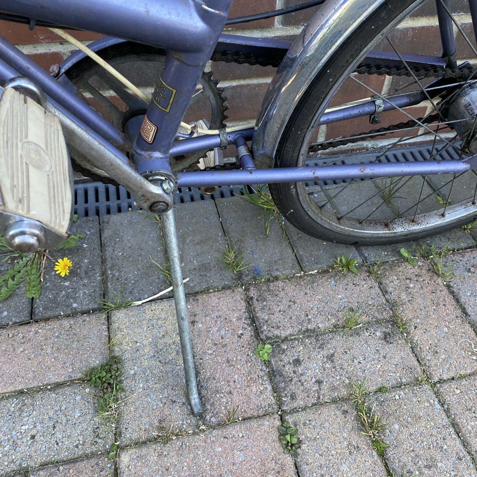 Vintage Classic 1973 Lilac Raleigh Stowaway Folding Bike