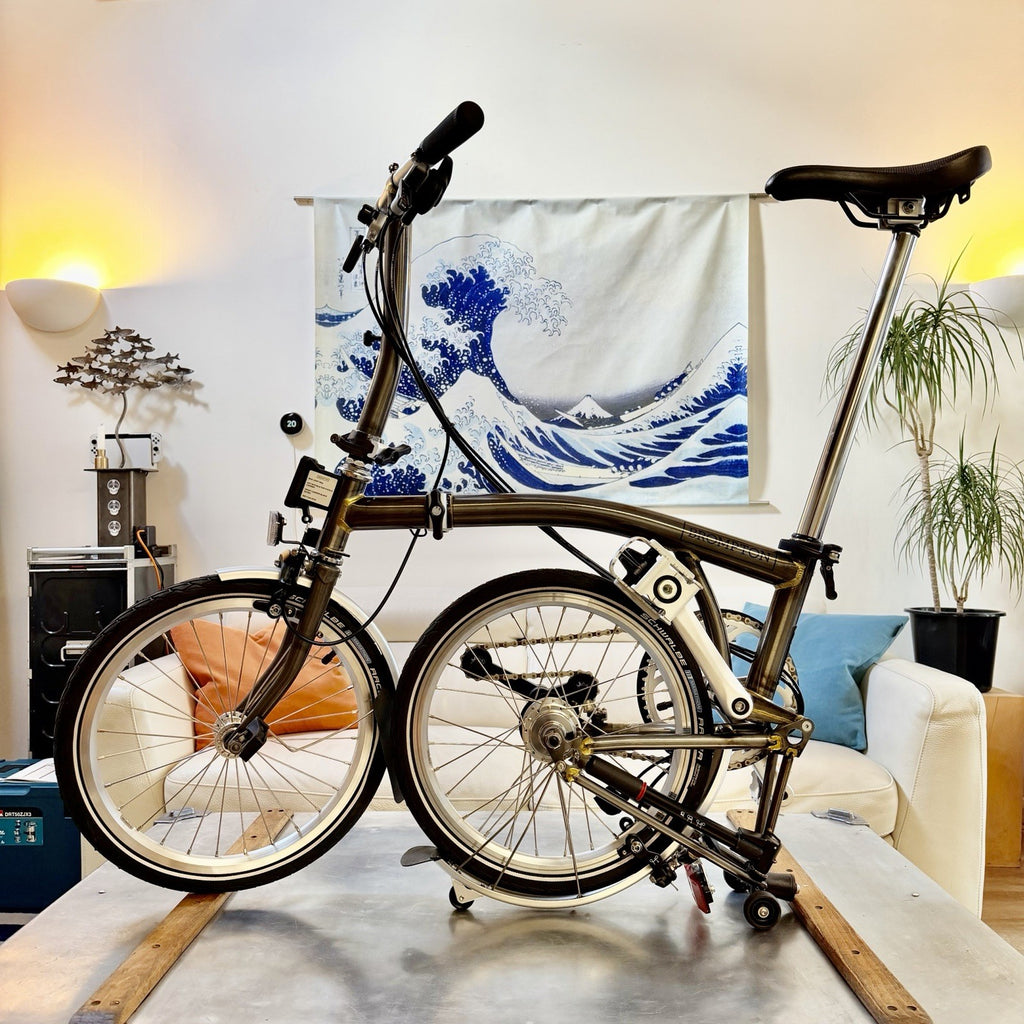 L@@K… Brompton C-Line 6 Speed Low Handlebar Rare Clear Lacquer Finish - New :)