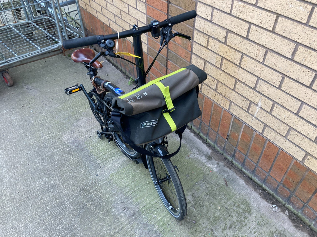 Brompton P Line Urban 4 Speed Low Handlebar Folding Bike - Midnight Black - VGC