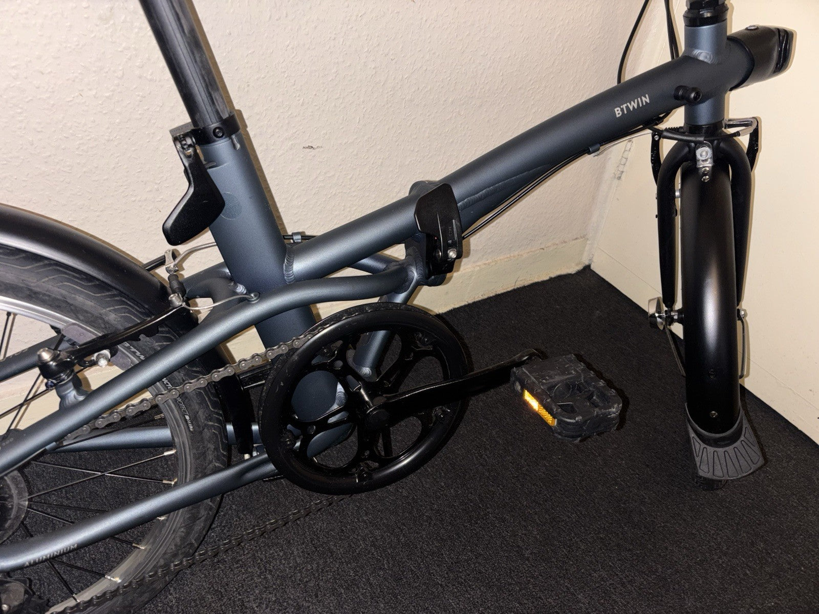 BTWIN TILT 500 | Foldable Bike | Dark Blue | Good Condition* (See Description)