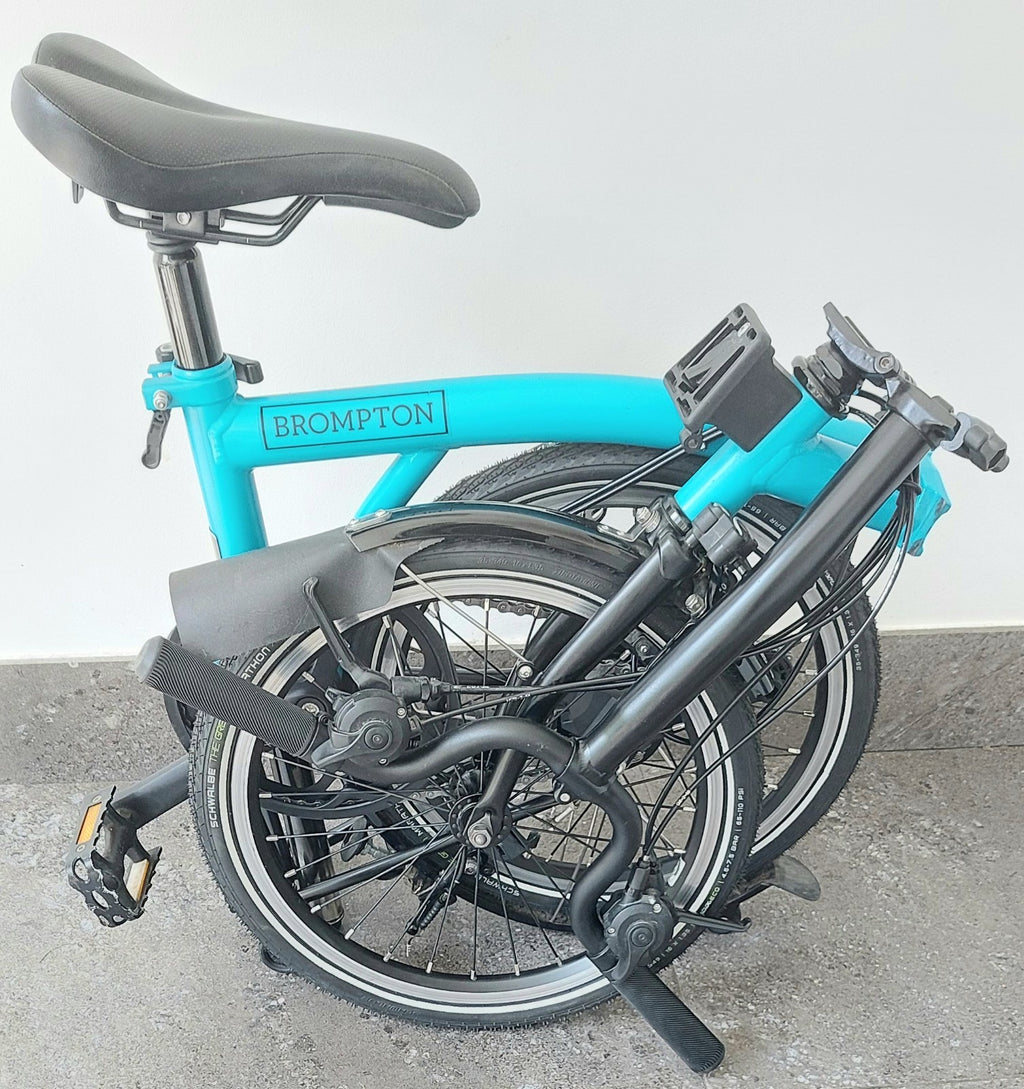 Turquoise Blue 2017 M6L 6-speed Brompton Black Edition + Ortlieb Bag + Toolkit