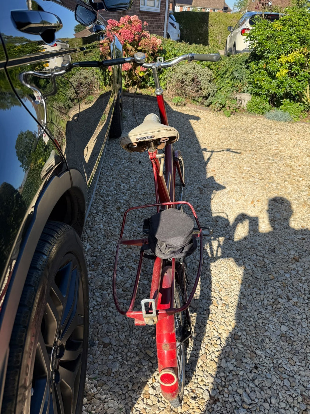 Moulton Automatic  Bike 16in Wheels Red Mudguards Rear Rack Flat Bar