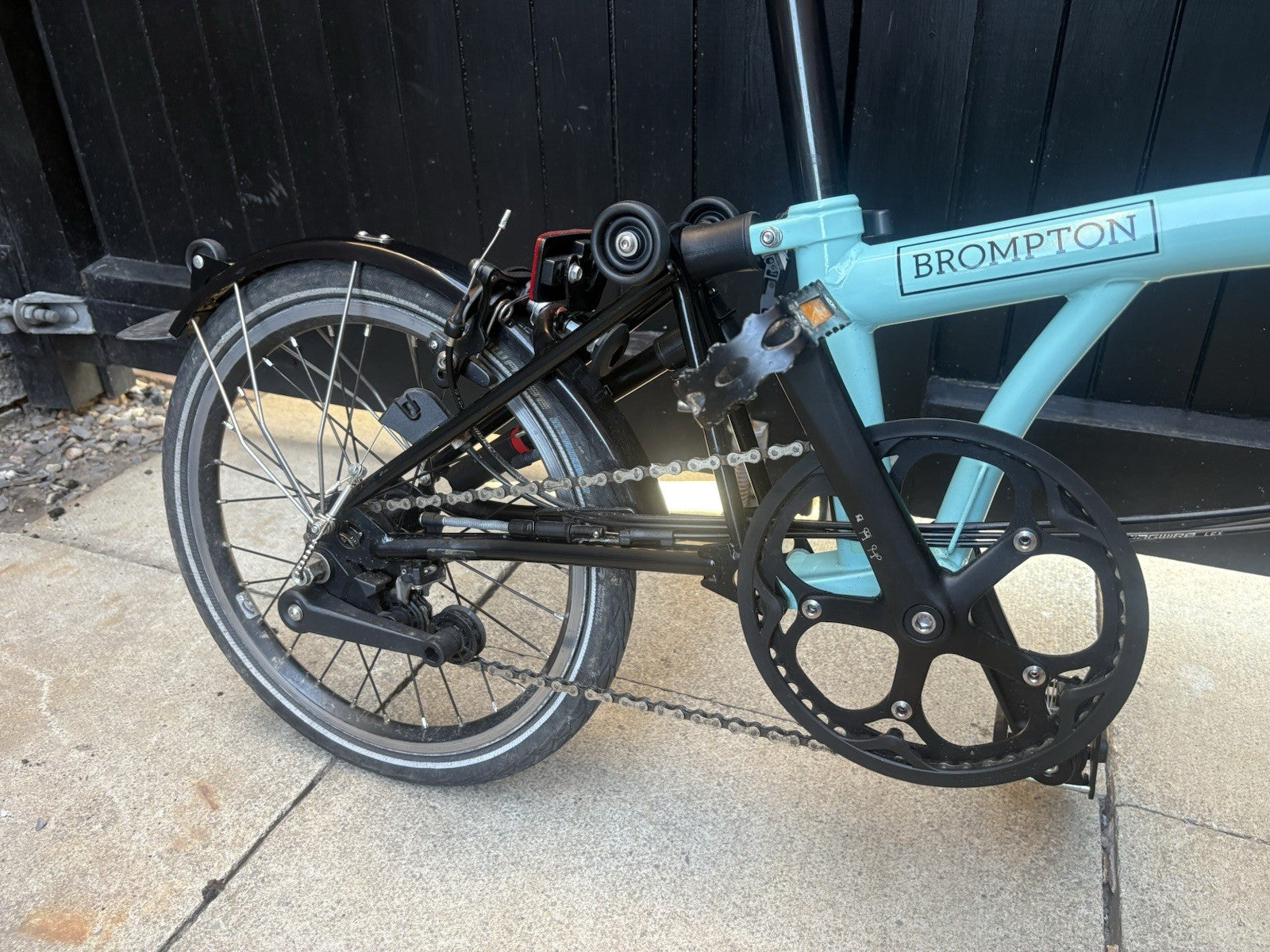 Brompton folding bike 6 speed c line black edition Turkish green - extras