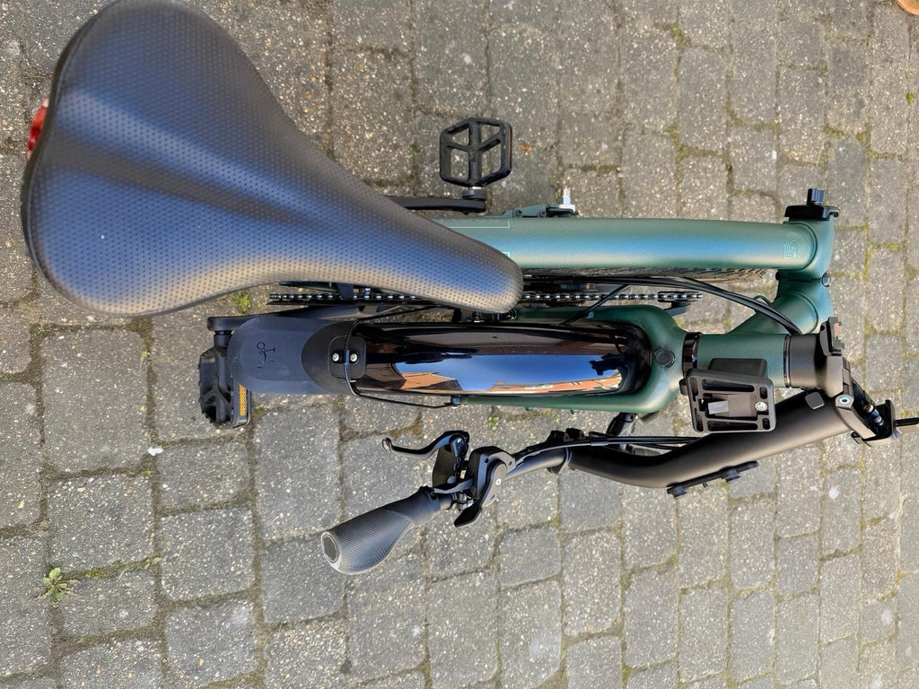 Brompton G Line 8-Speed Folding Bike Size Medium Forest Green.  Excellent .