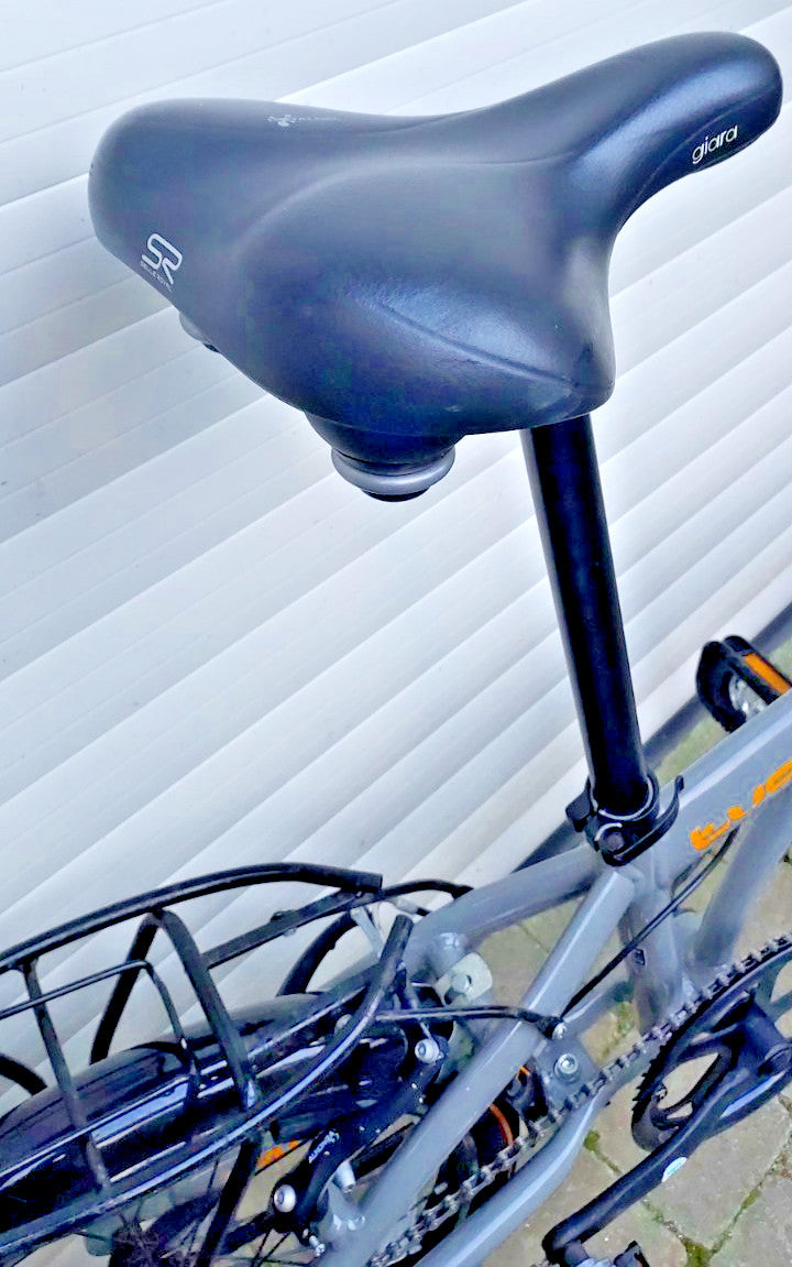 Raleigh Evo Two Folding Bike, 20" Wheels, 7 gears