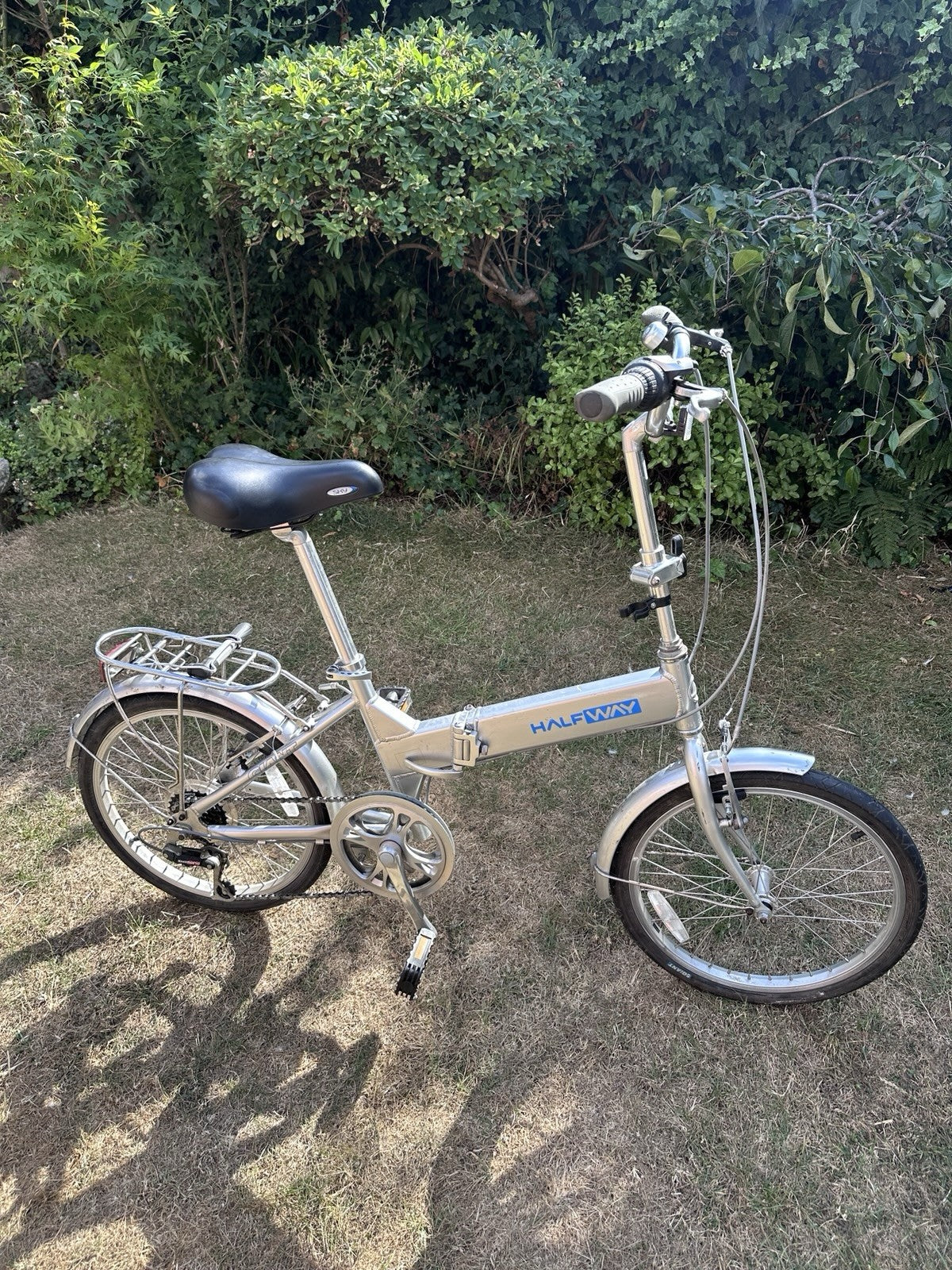 Giant Halfway Folding Bike 20'' Wheels in Silver