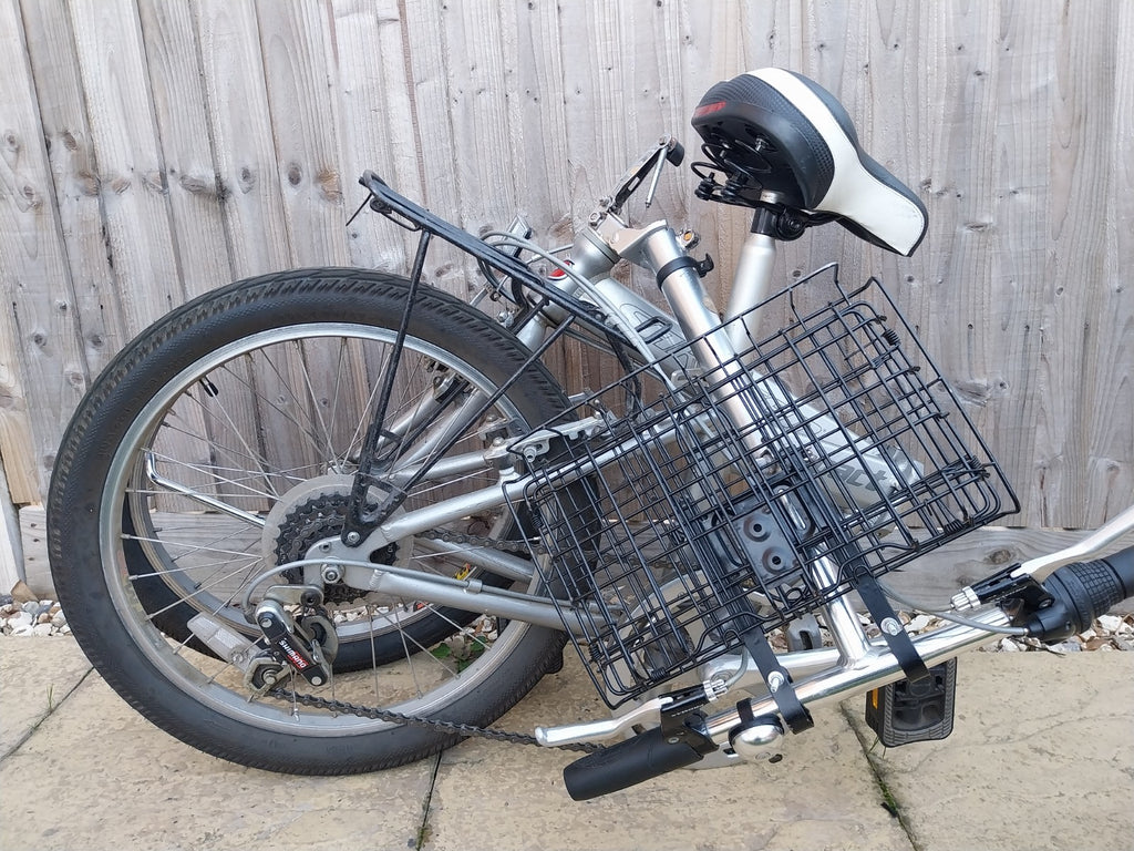 Folding 20-inch bike, Saracen Compact, 6 speed