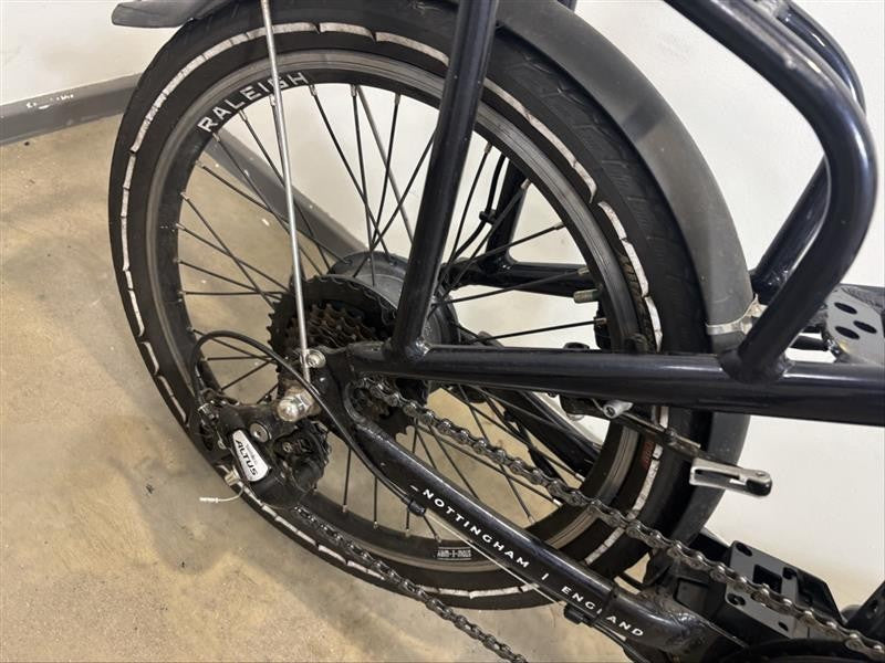 Raleigh Stow-E-Way 20" Folding Bike - For Parts Only