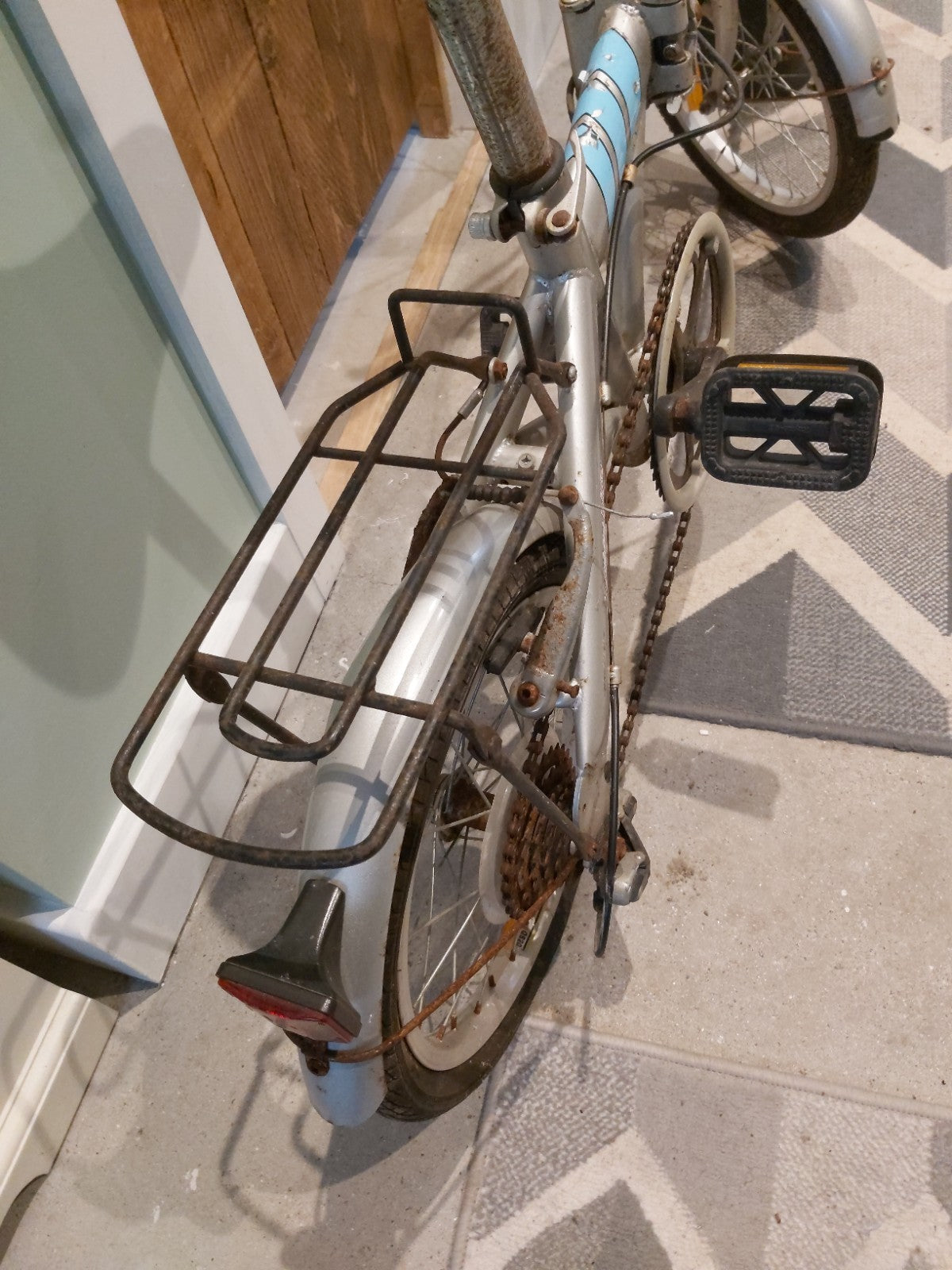 Proteam Folding Bike 6-Speed Shimano Gears, 16" Wheels