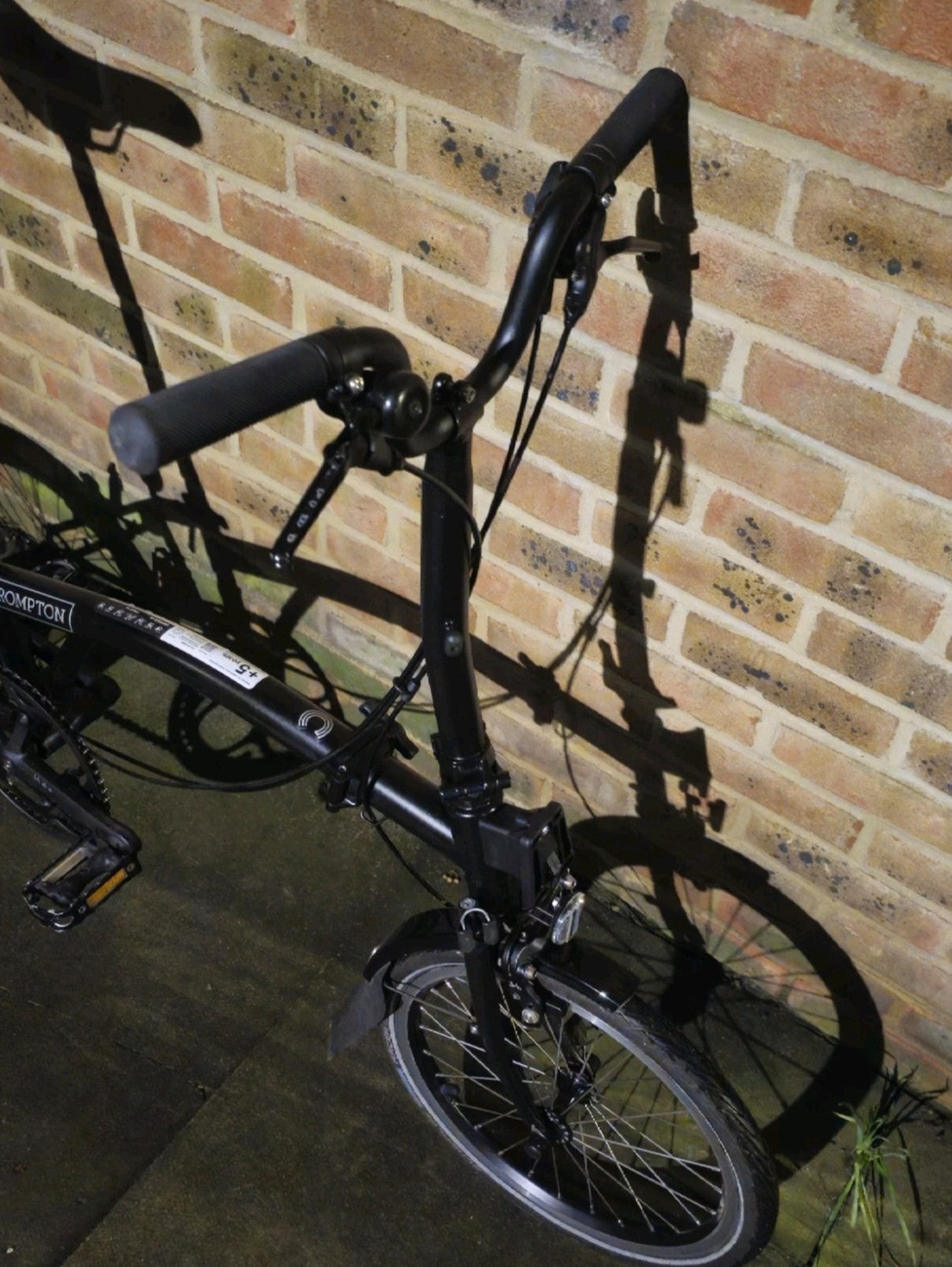 Brompton M2L Black Edition 2024 Folding Bike 2 Speed – Excellent Condition