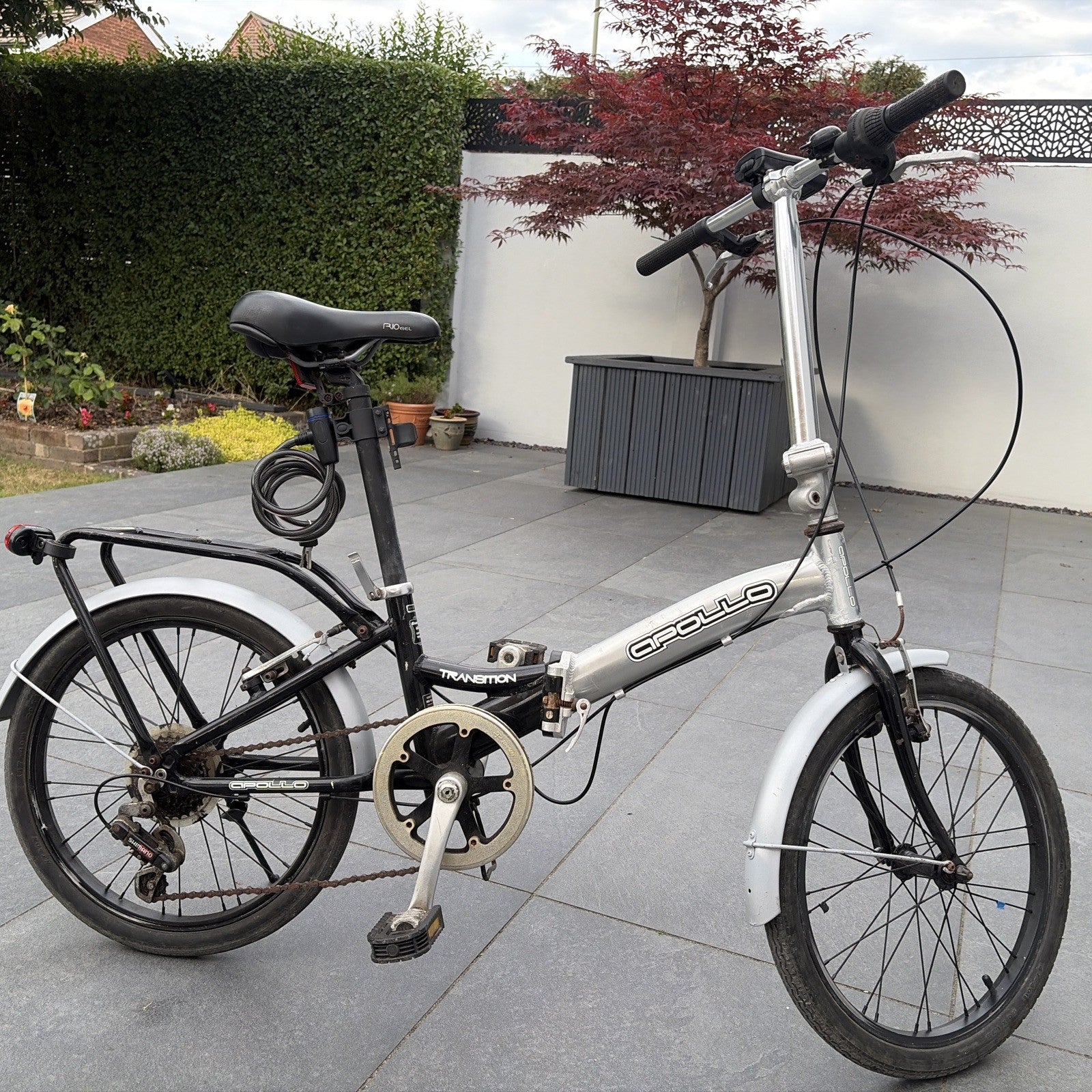 Folding Bike Apollo Transition 20” Wheels Alloy Frame Shimano 6 Gear Revoshift