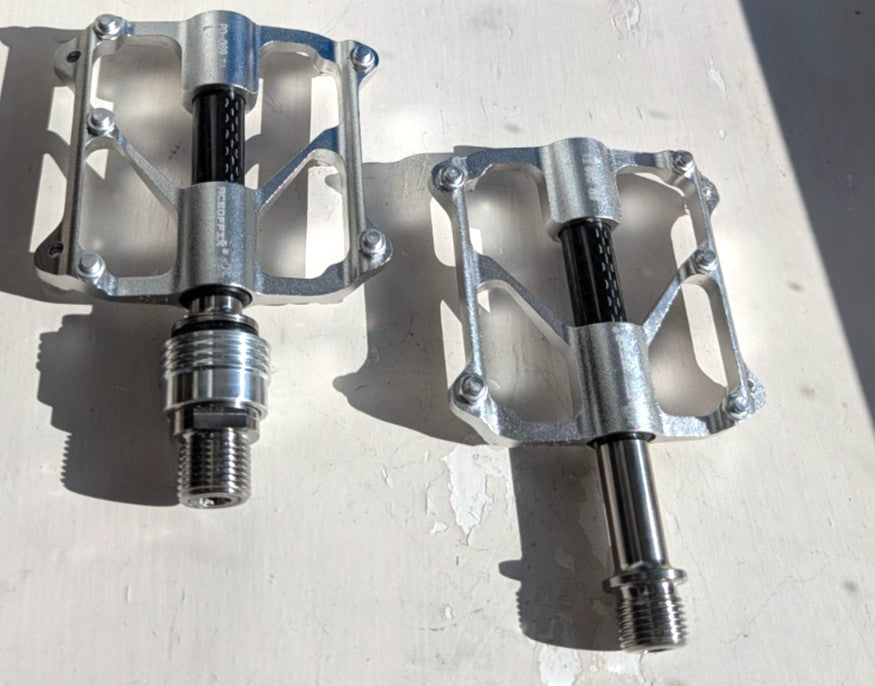 Aceoffix PD069 Pedals. 3 Bearings, Ti Alloy Shaft, left side QR - suit Brompton